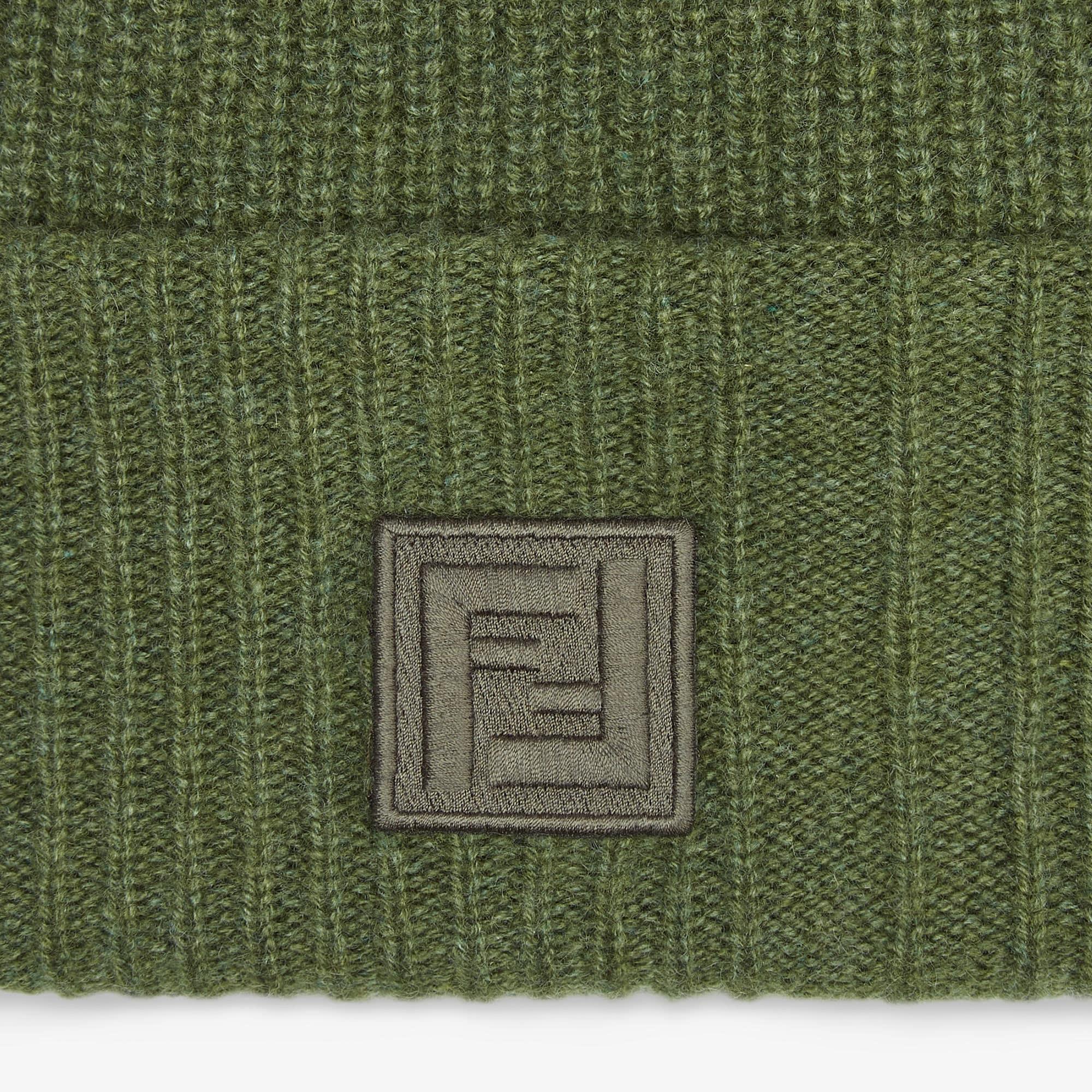 BeanieGreen wool and cashmere hat Product Image