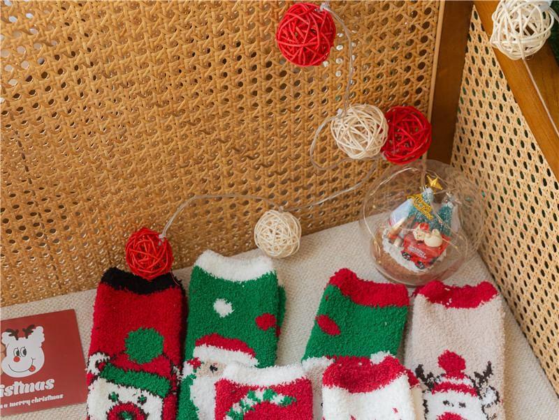 Christmas Cartoon Fleece Socks Product Image