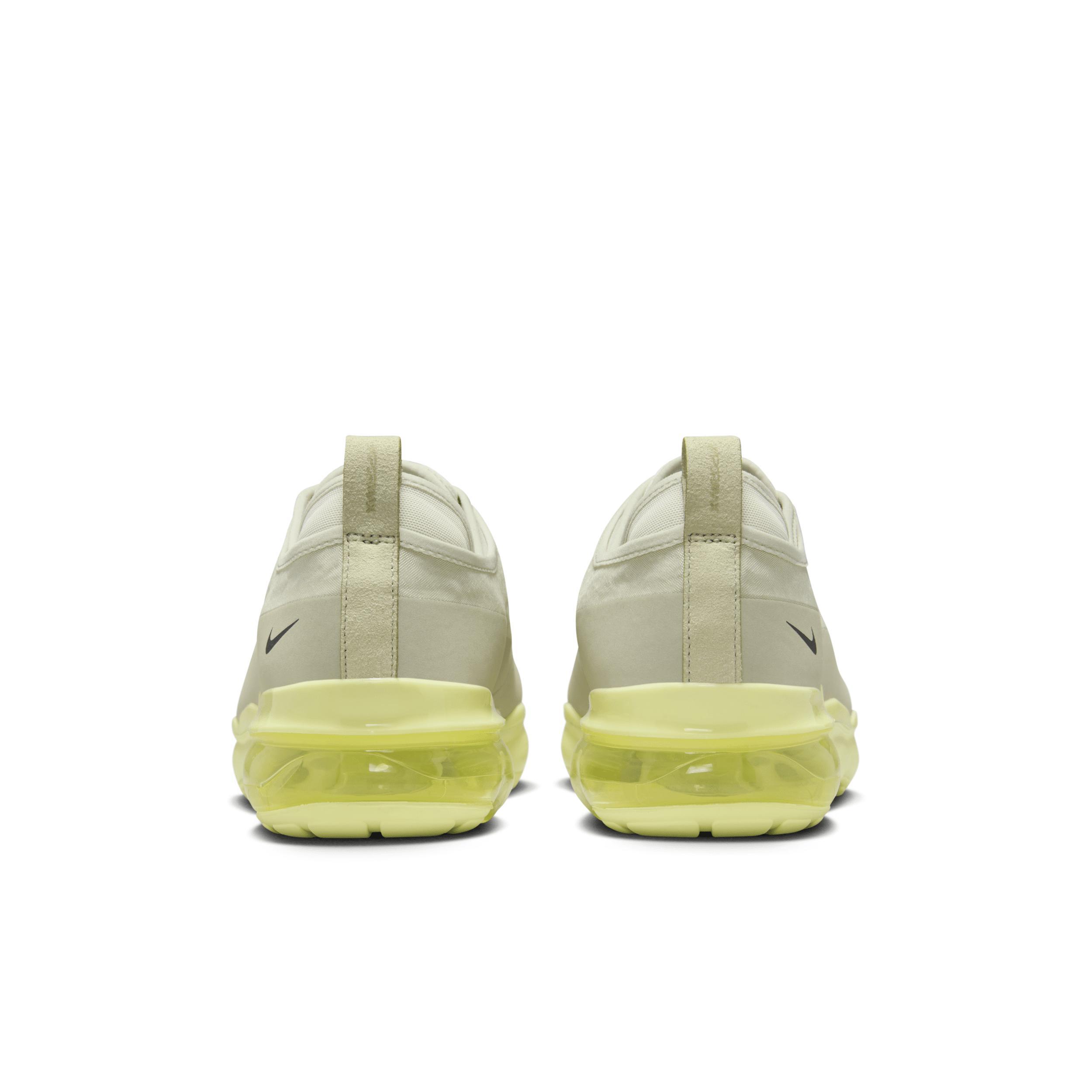 Nike Men's Air VaporMax Moc Roam Shoes Product Image