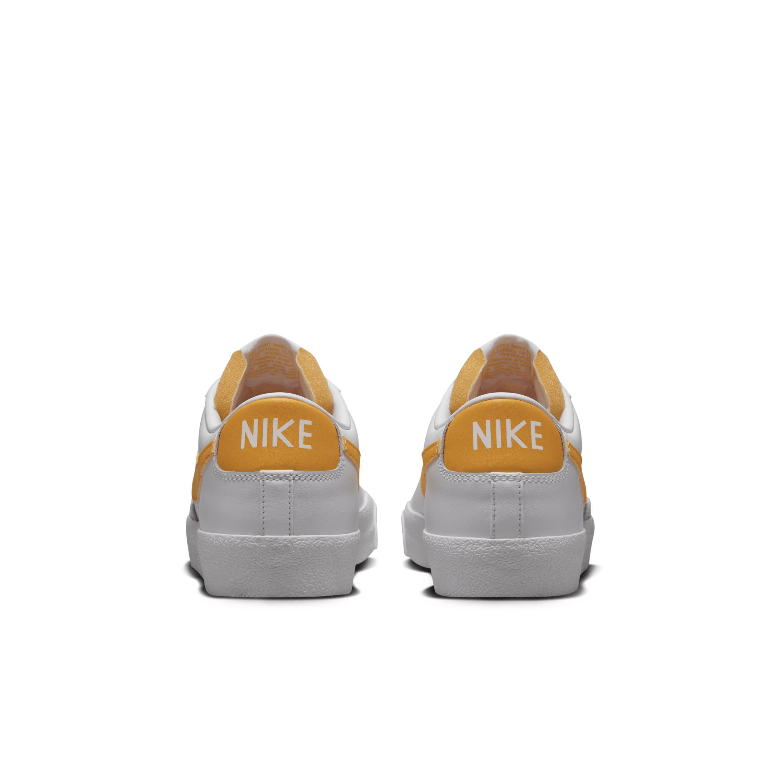 Nike Men's Blazer Low '77 Vintage Shoes Product Image