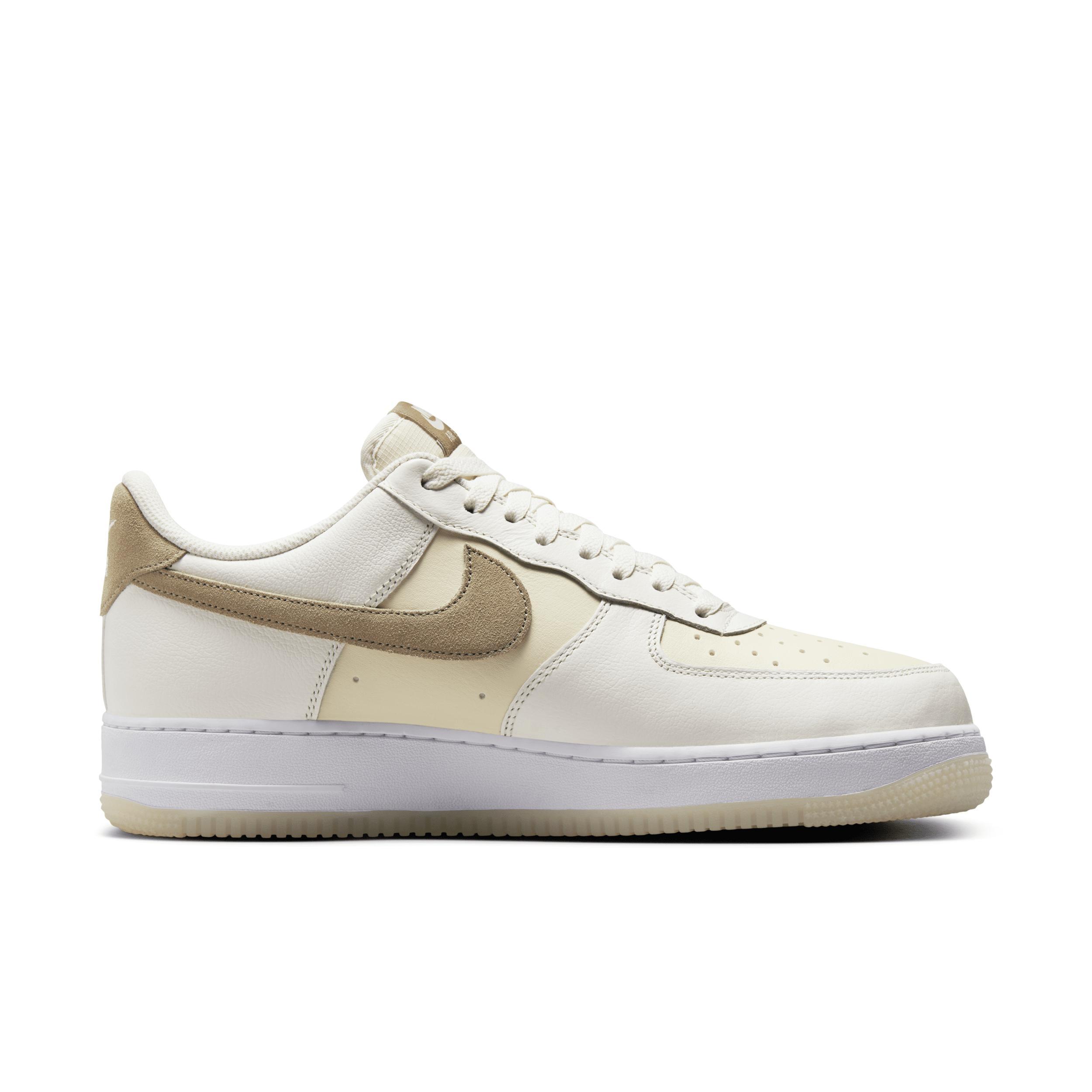 Nike Air Force 1 '07 LV8 Men's Shoes Product Image