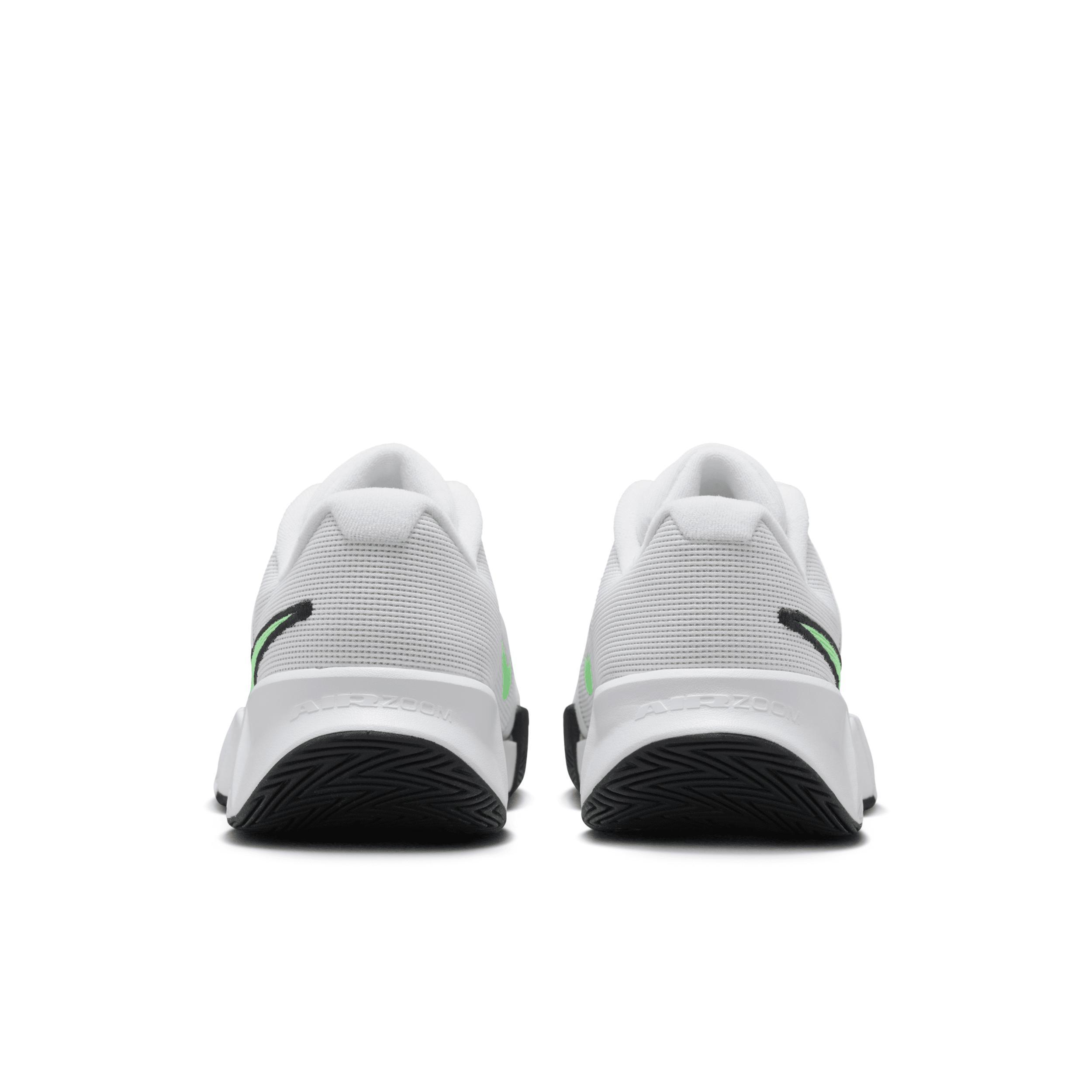 Nike Men's GP Challenge Pro Hard Court Tennis Shoes Product Image