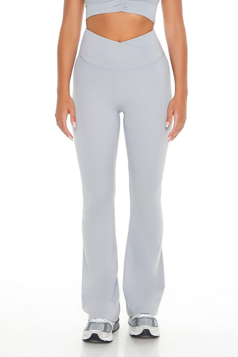 Active Uplift Scrunch Flare Leggings | Forever 21 Product Image