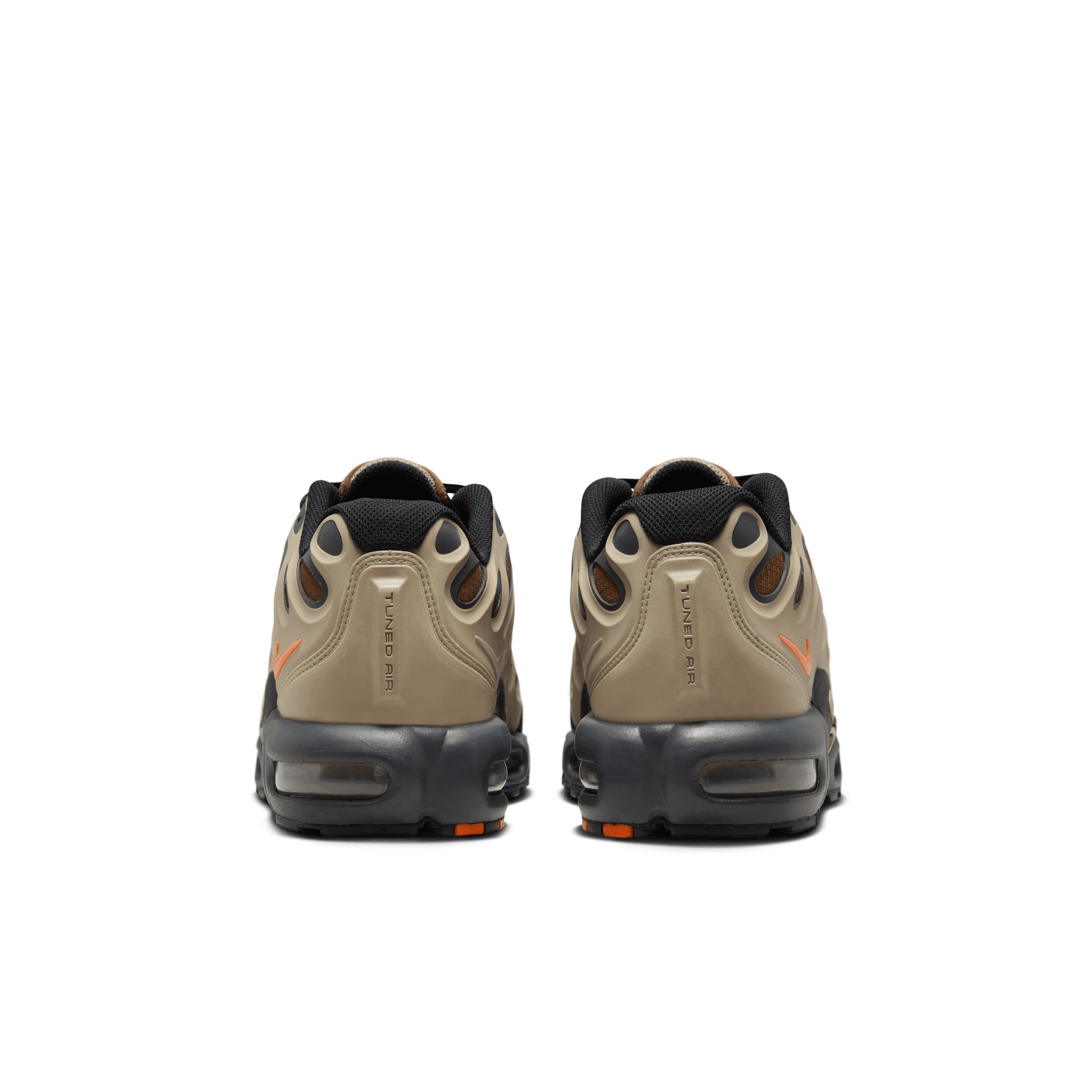 Nike Men's Air Max Plus Drift Winterized Shoes Product Image