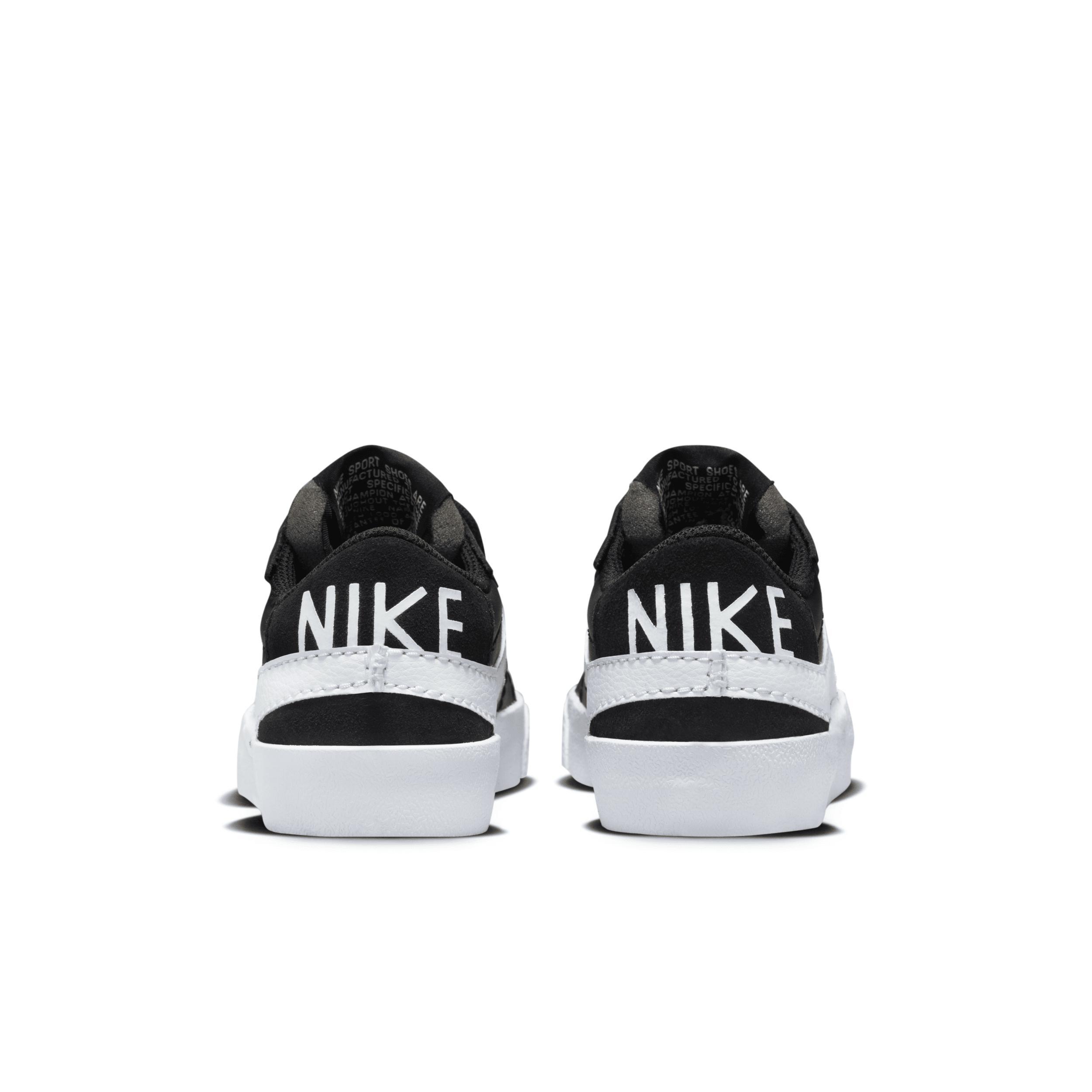 Nike Blazer Low 77 Jumbo Sneaker Product Image