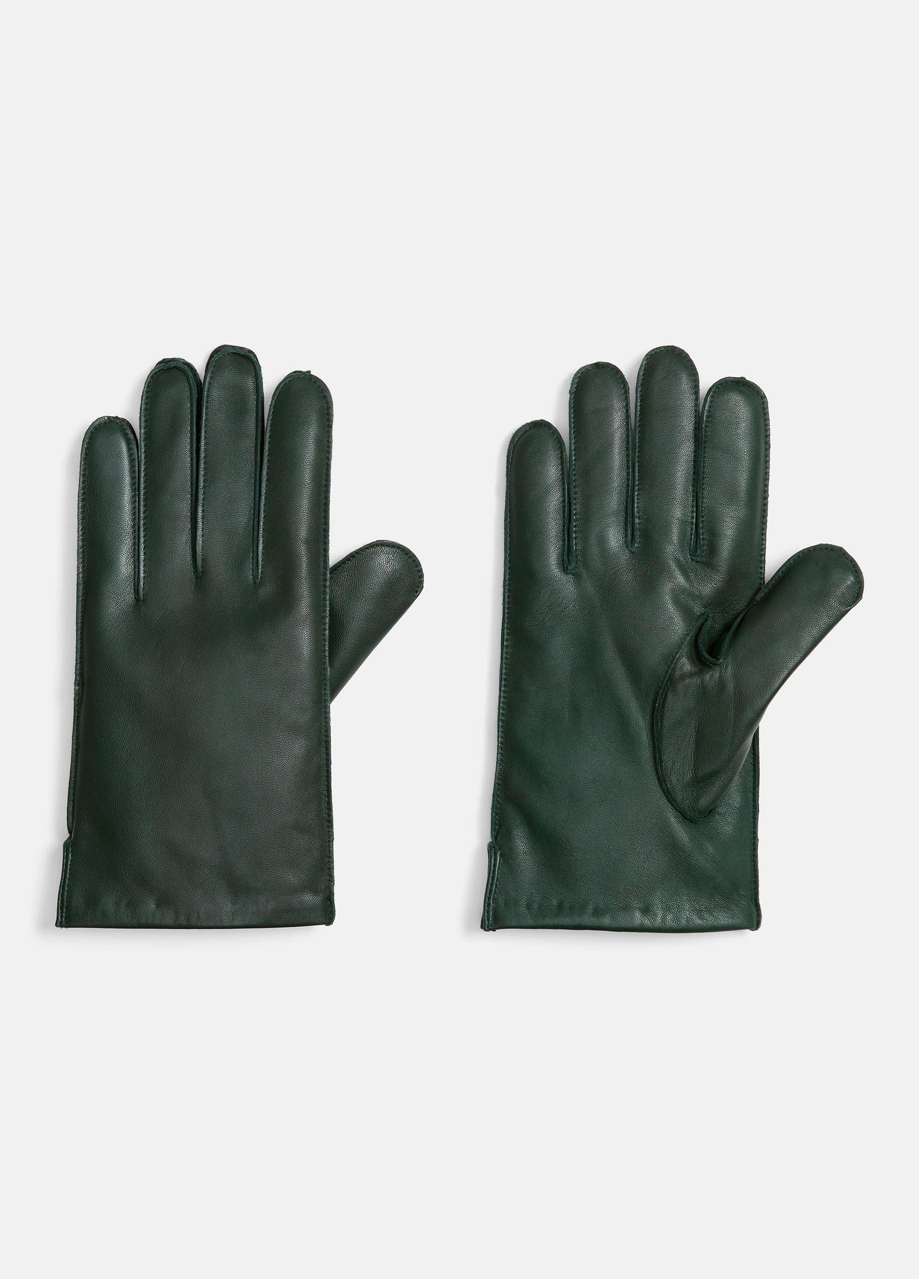 Classic Cashmere-Lined Leather Glove Product Image