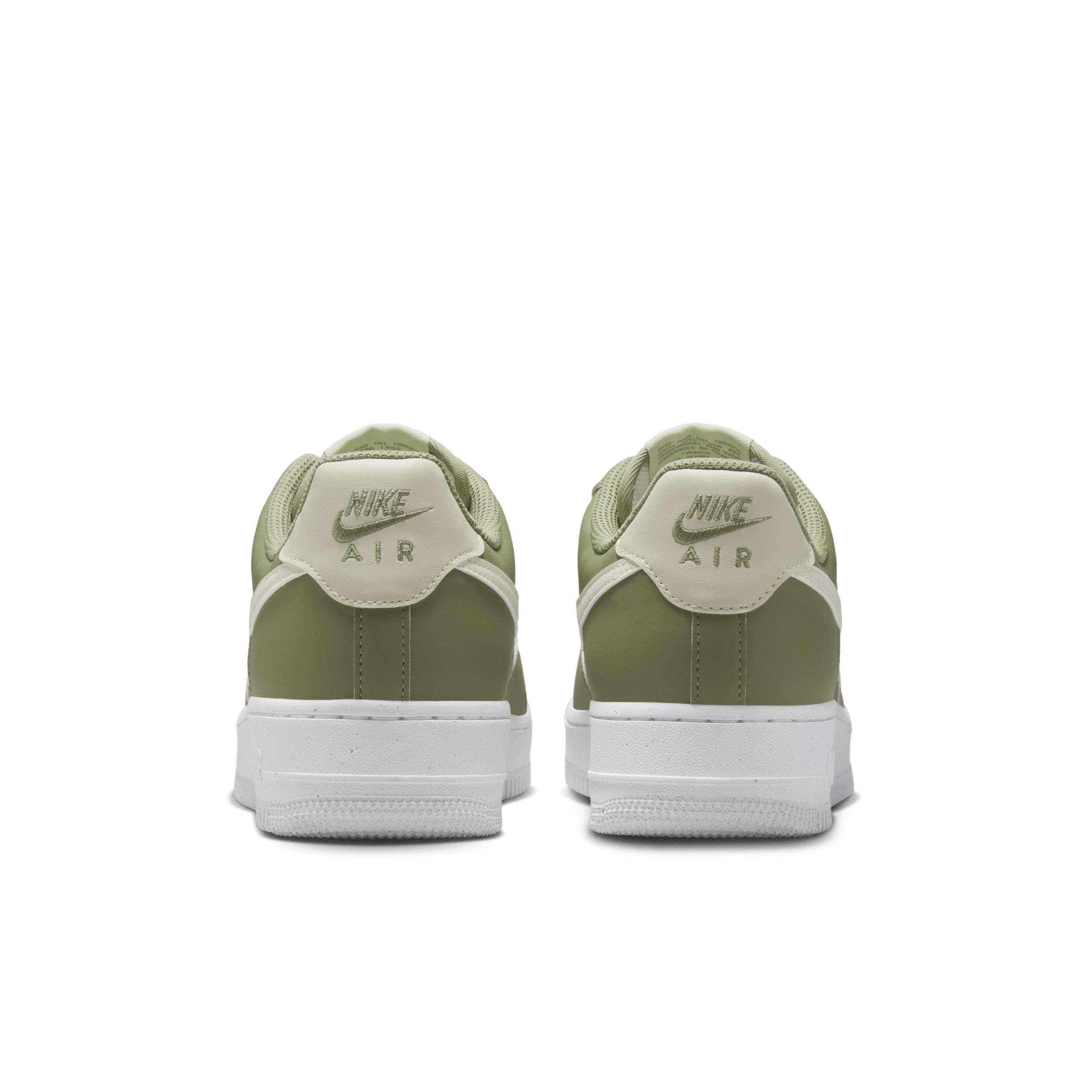 Nike Women's Air Force 1 '07 Shoes Product Image