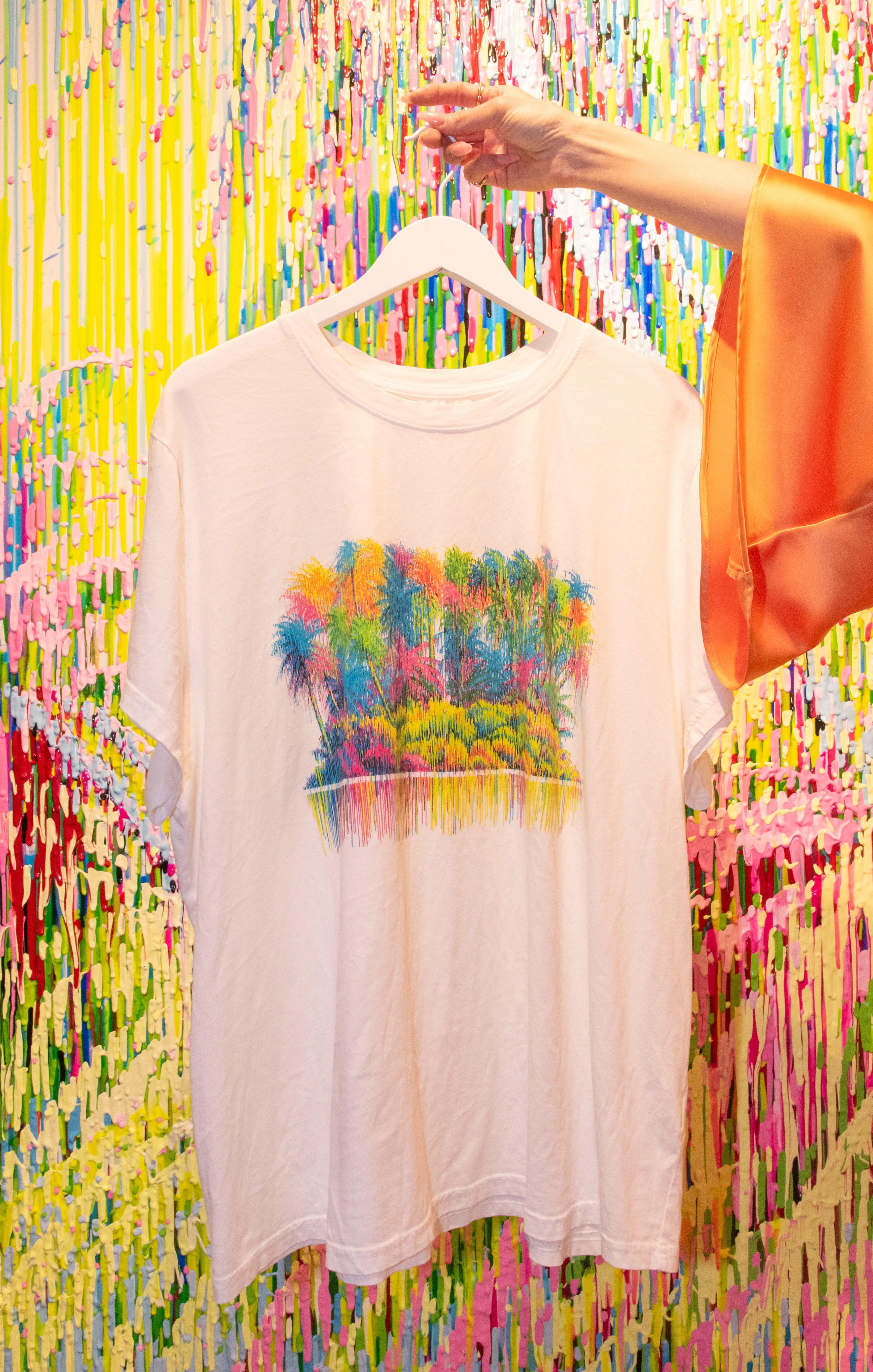 Tom Tee ~ Everhart Palms Graphic Product Image