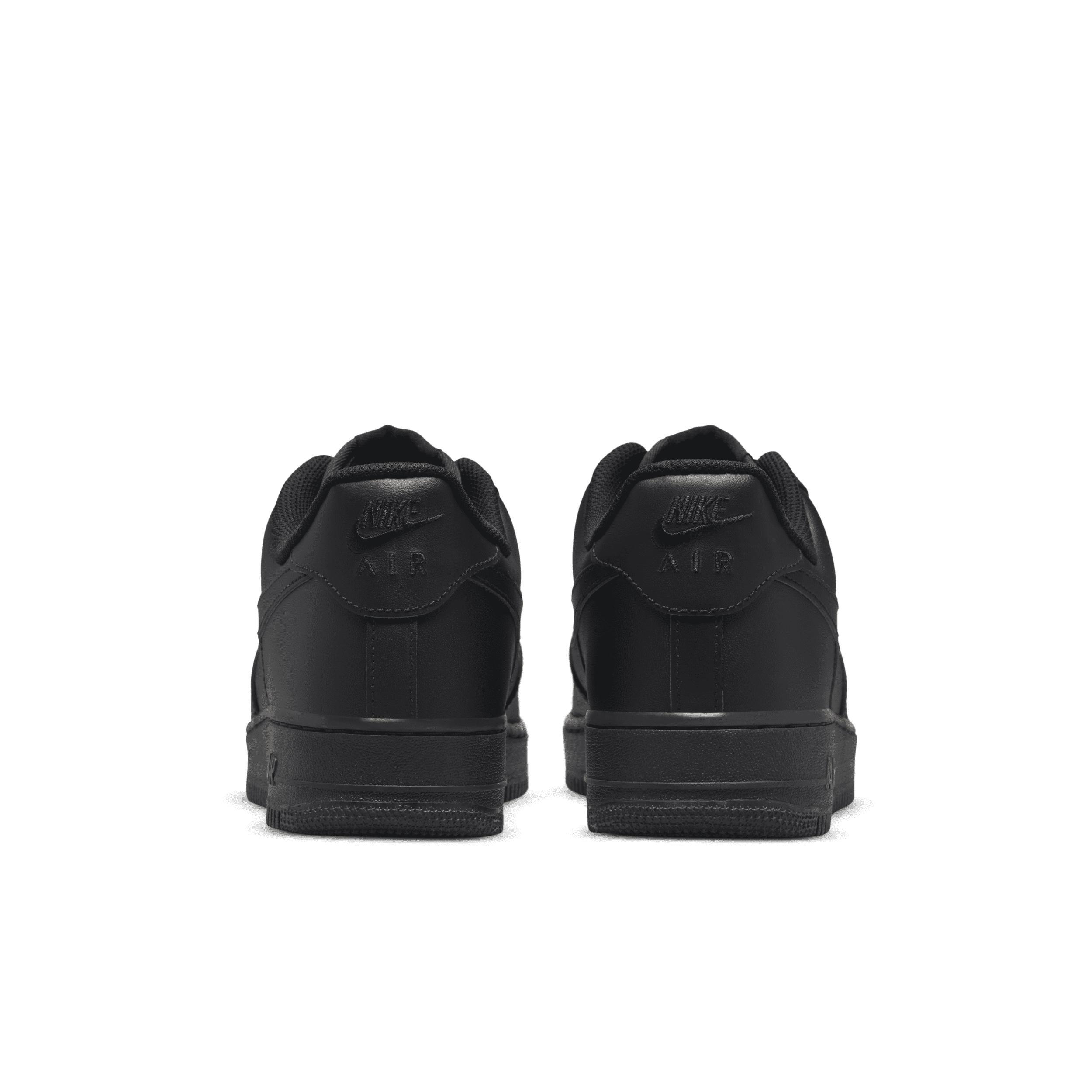 Nike Men's Air Force 1 '07 Shoes Product Image