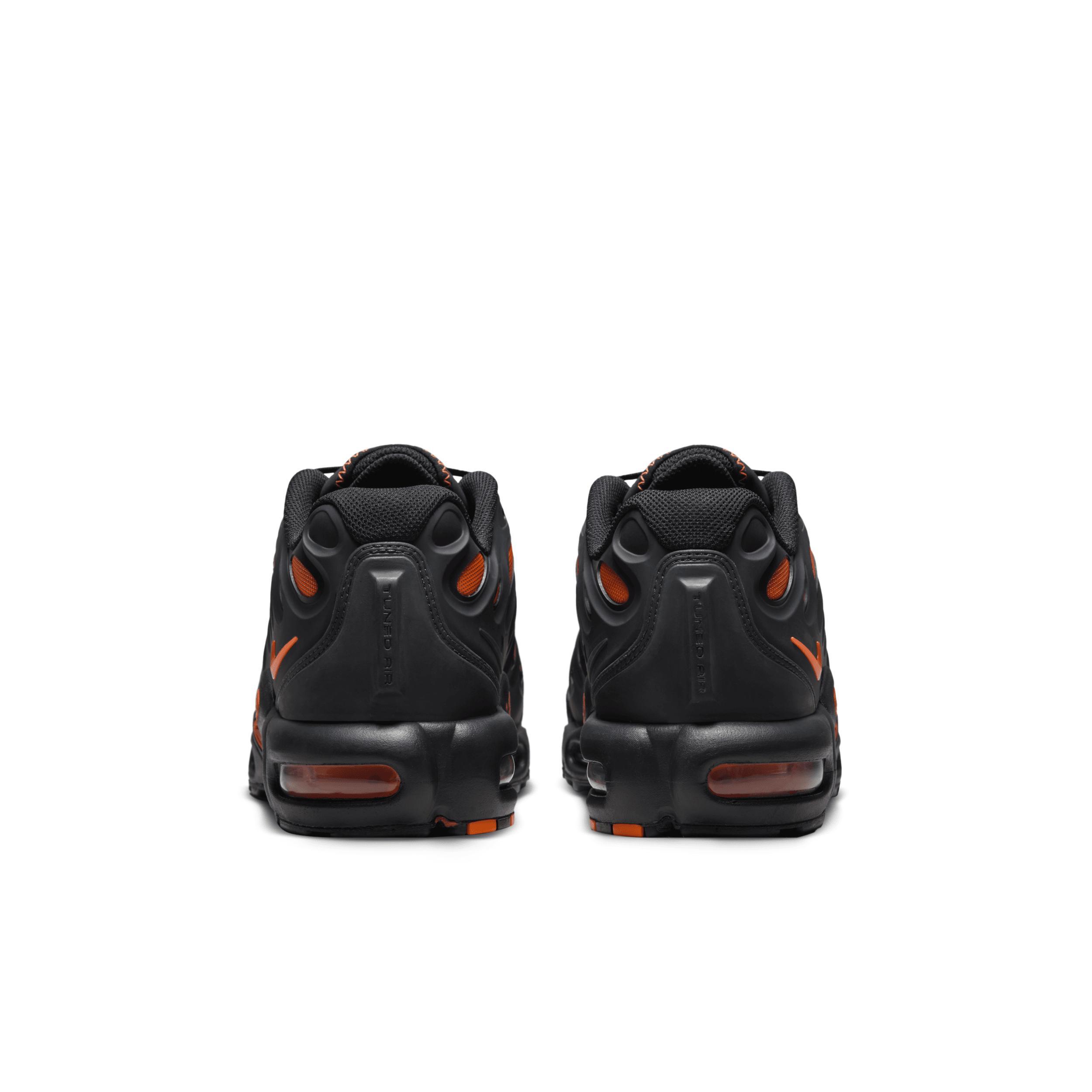 Nike Men's Air Max Plus Drift Shoes Product Image