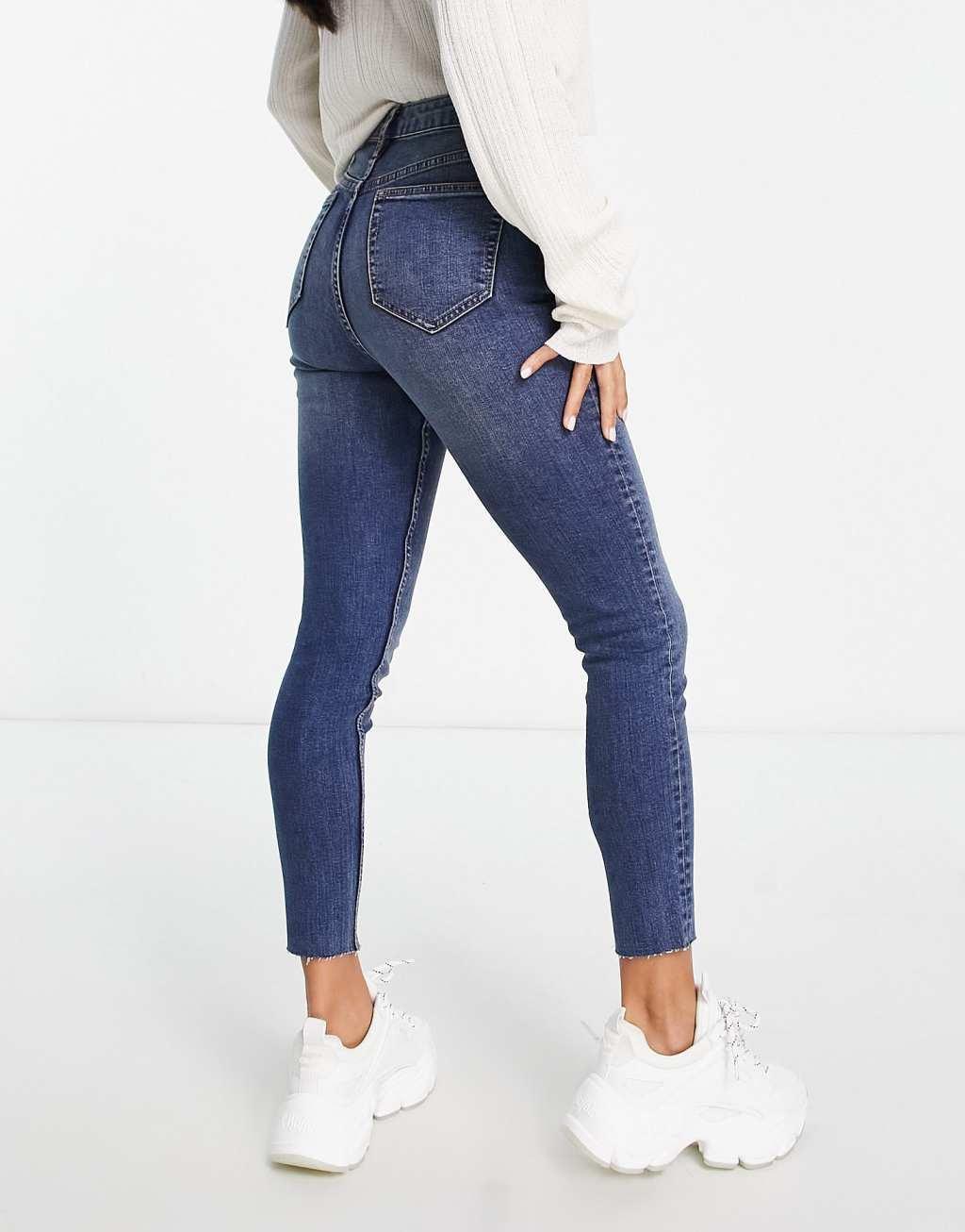 Miss Selfridge Petite skinny jeans in mid wash Product Image