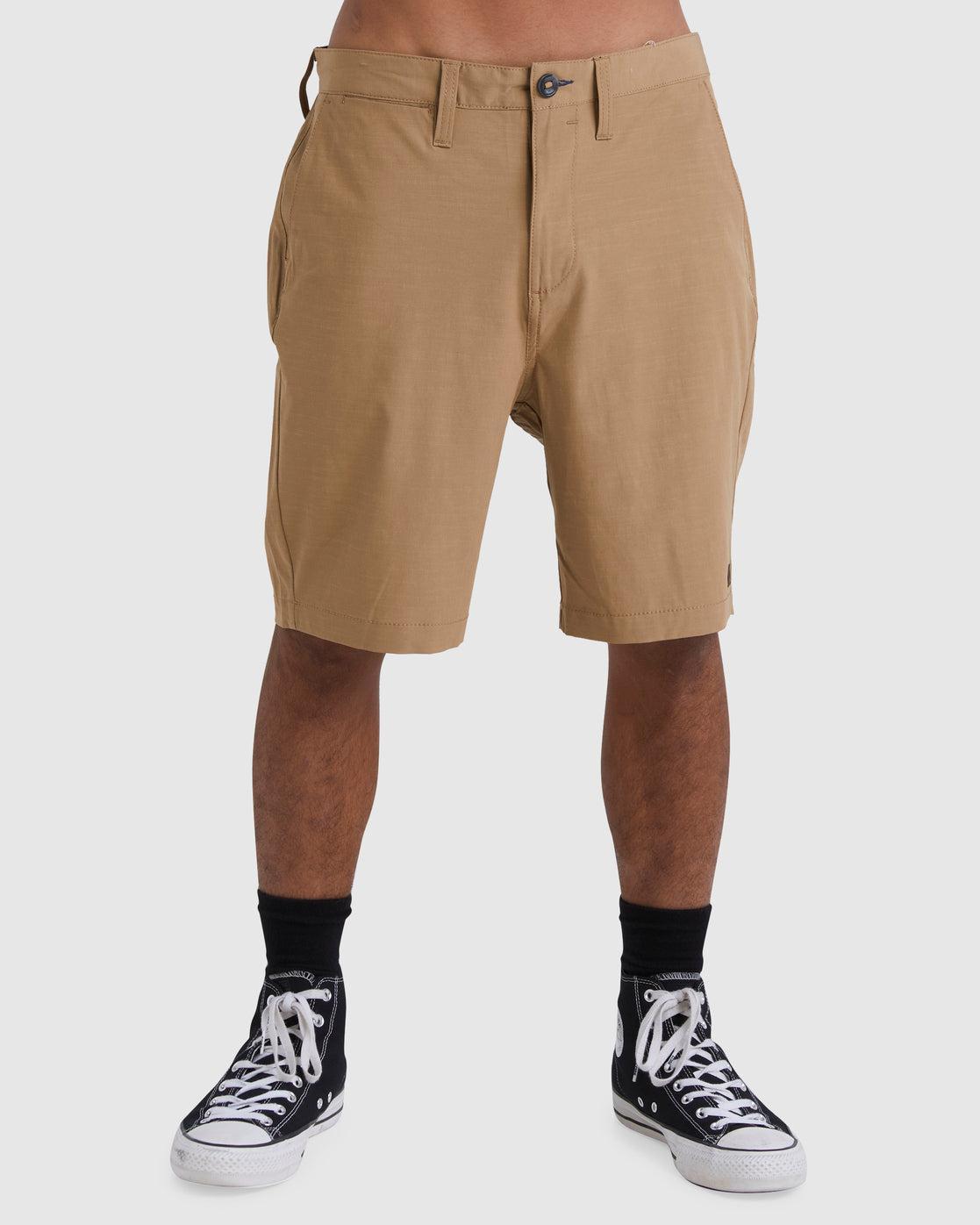 Crossfire Solid 20" Hybrid Submersible Shorts - Gravel Male Product Image