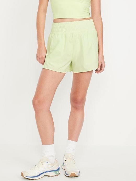 Extra High-Waisted Crinkle Run Shorts -- 3-inch inseam Product Image