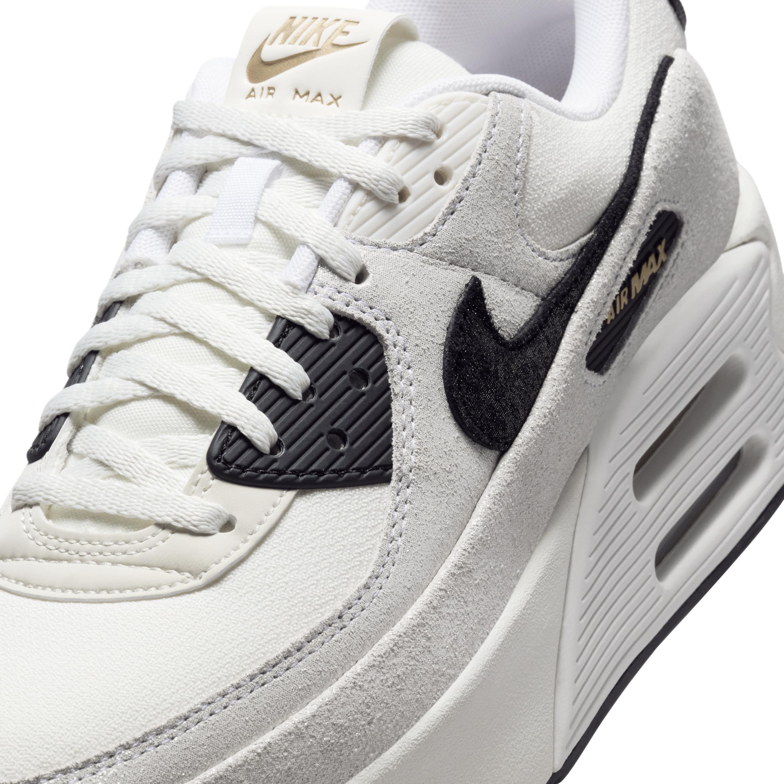 Nike Women's Air Max 90 LV8 Shoes Product Image