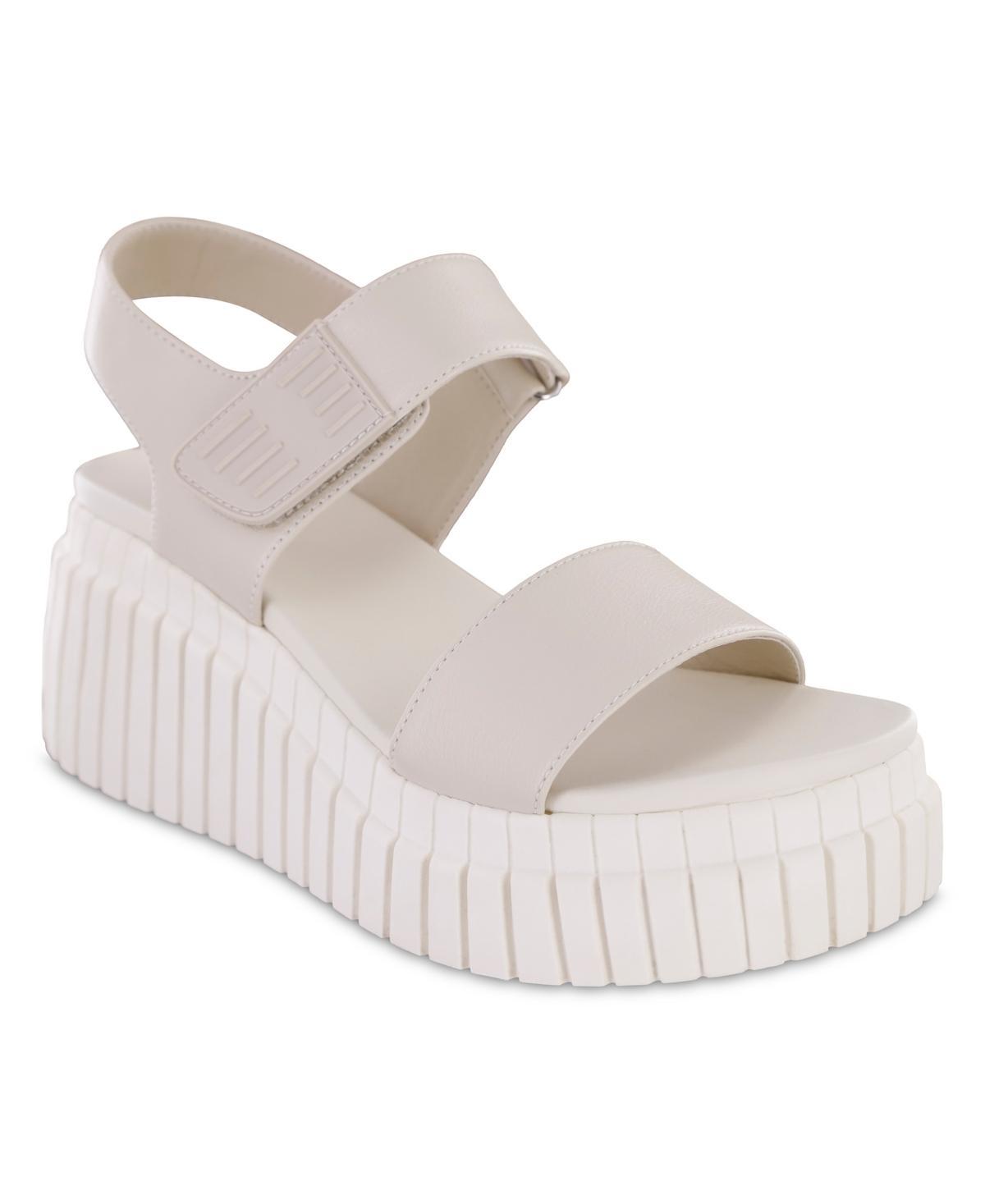 Mia Womens Yuri Wedge Sandals Product Image