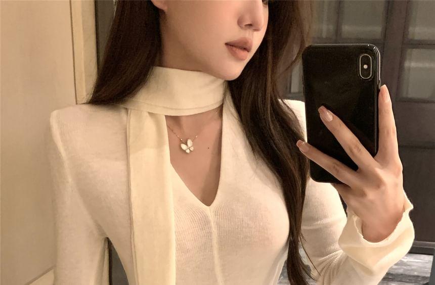 Long-Sleeve Scarf Neck Plain Slim Fit Knit Top Product Image