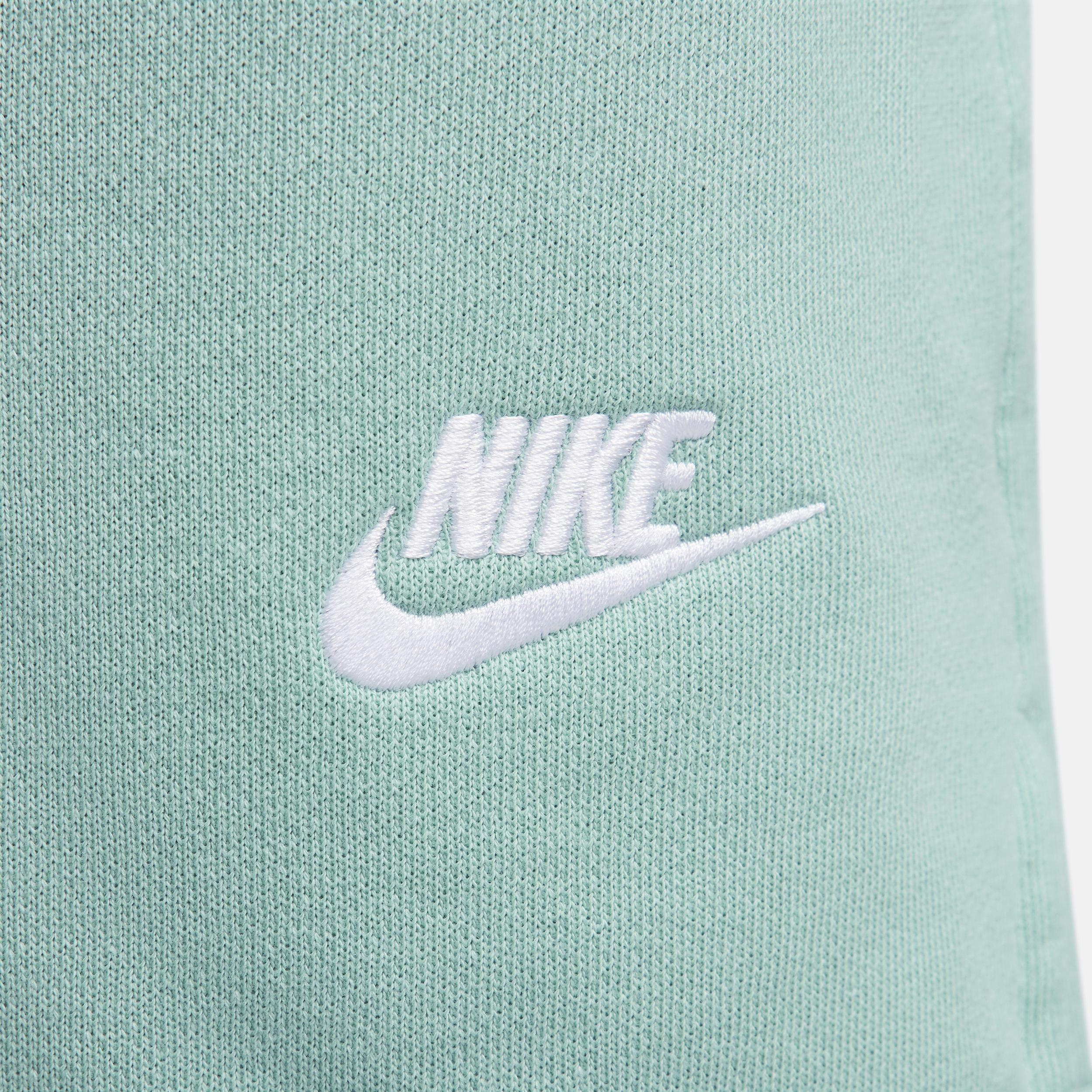 Nike Club Fleece Men's French Terry Flow Shorts Product Image