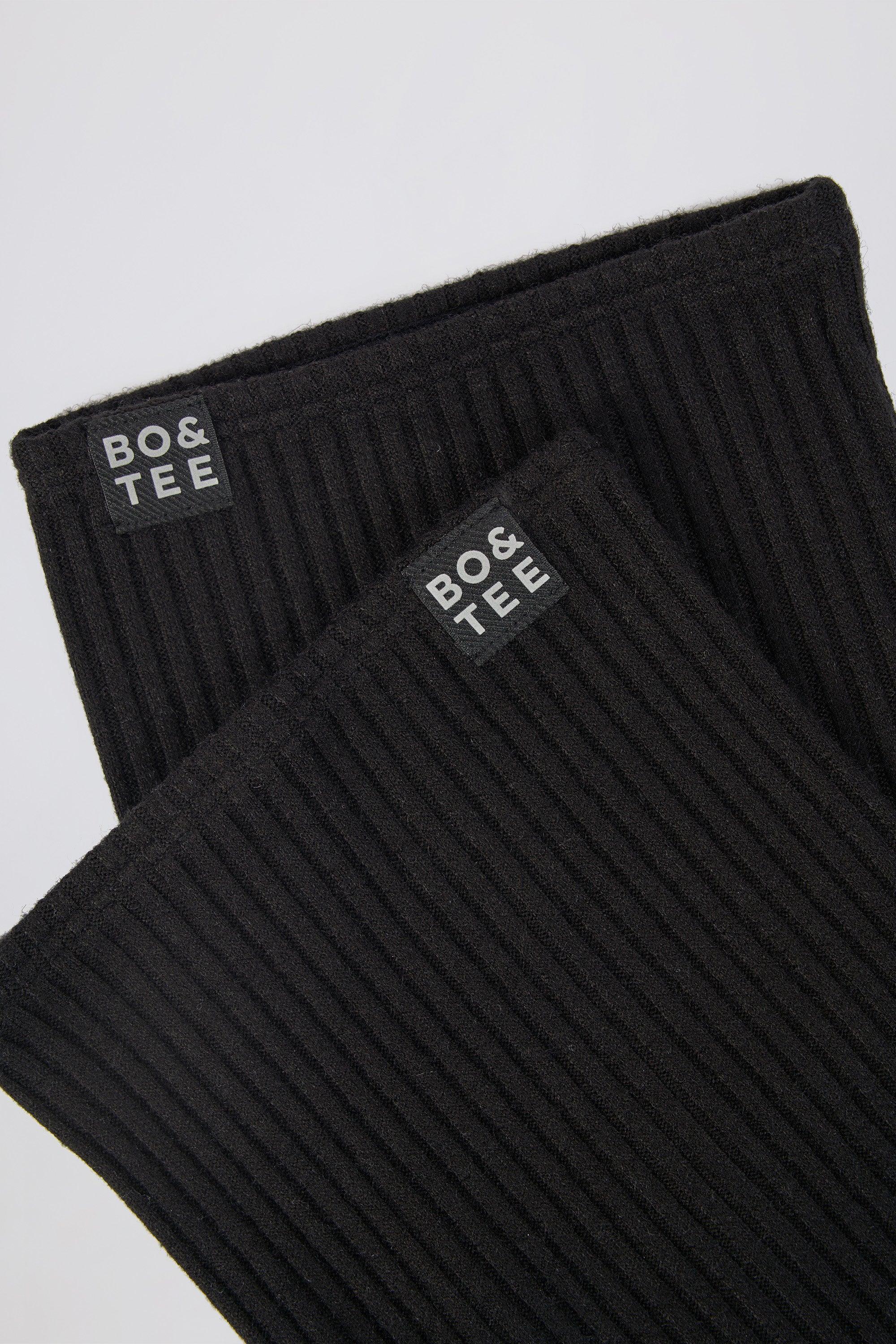 Leg Warmers in Black Product Image