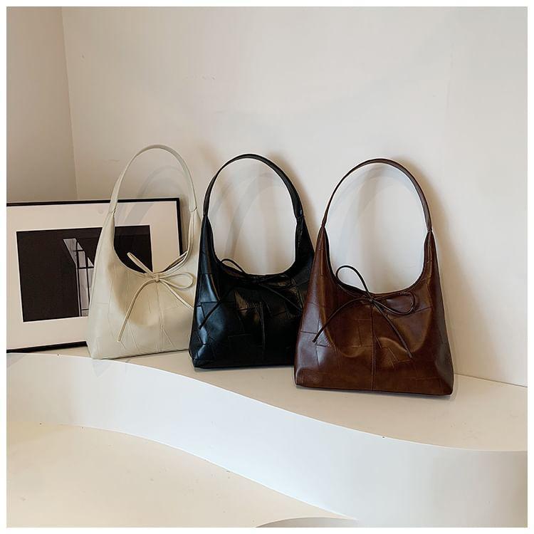 Bow Faux Leather Tote Bag Product Image