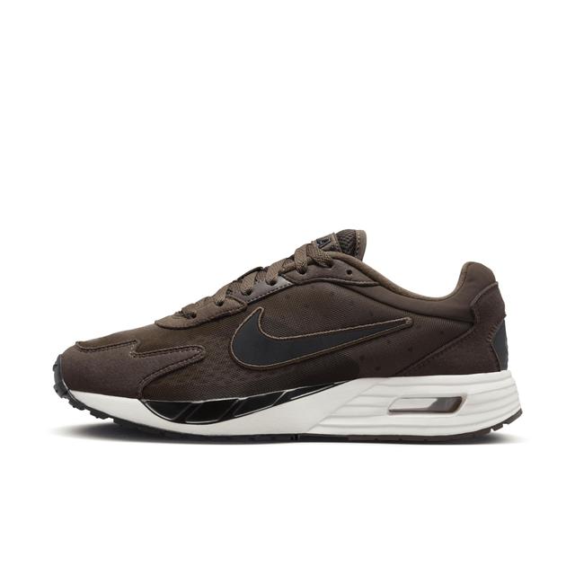 Nike Women's Air Max Solo Shoes Product Image