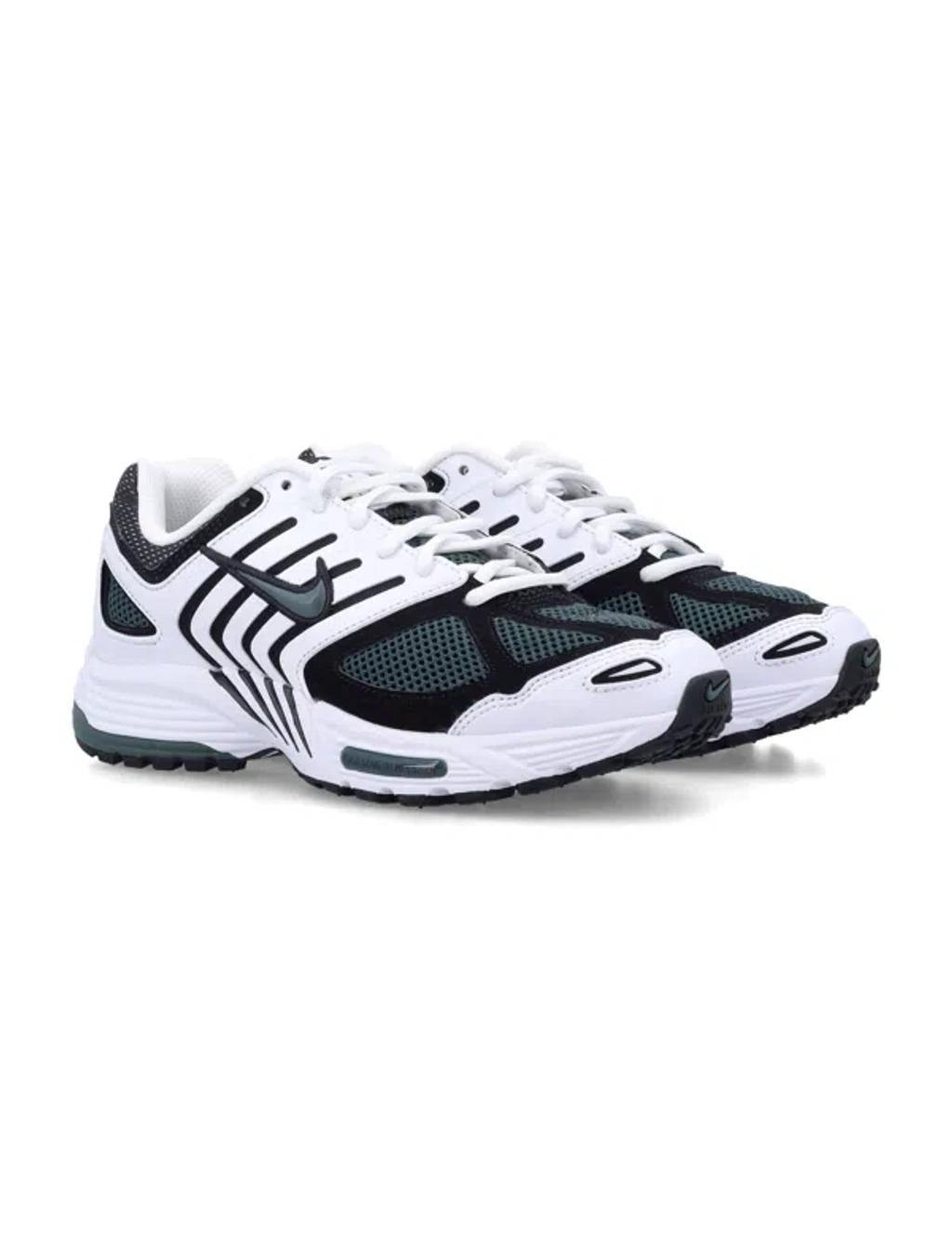 NIKE Air Pegasus 2005 Woman Sneakers In White Green Product Image