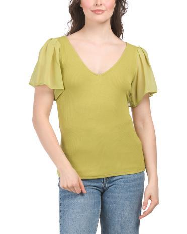 Flutter Short Sleeve V-neck Top for Women Product Image