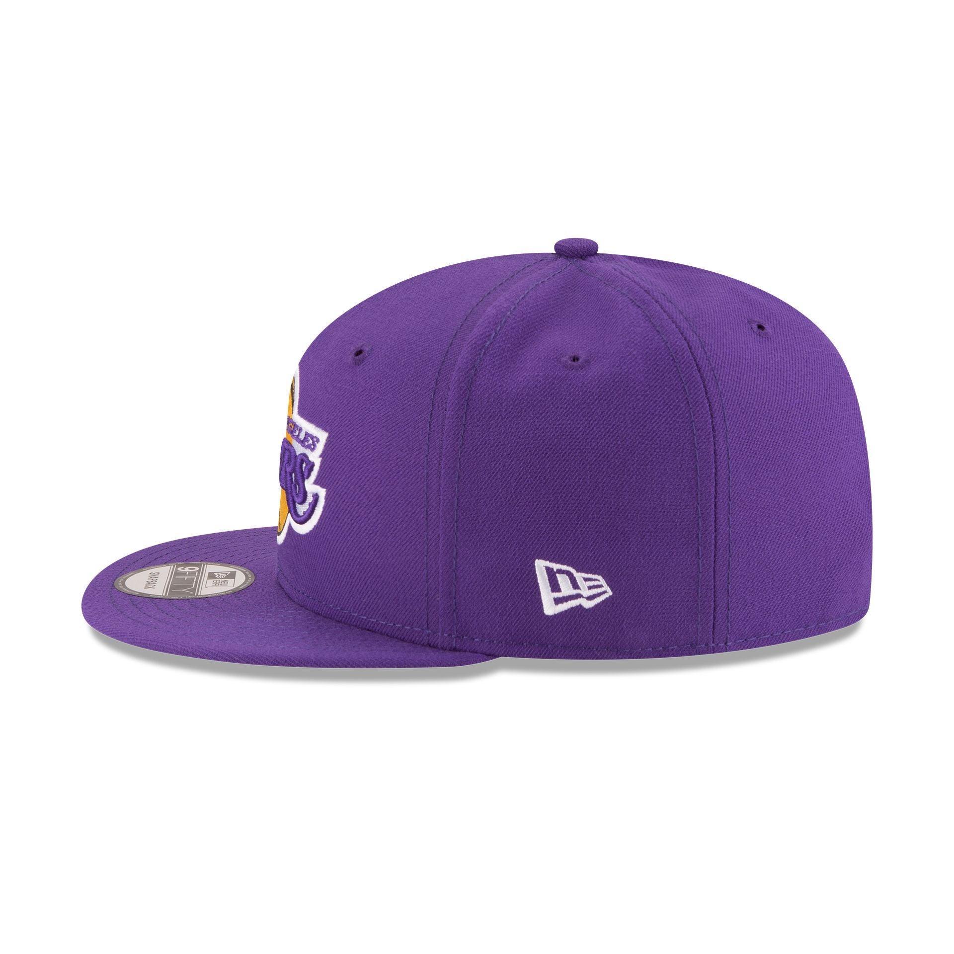 Milwaukee Bucks 2Tone 59FIFTY Fitted Hat Male Product Image