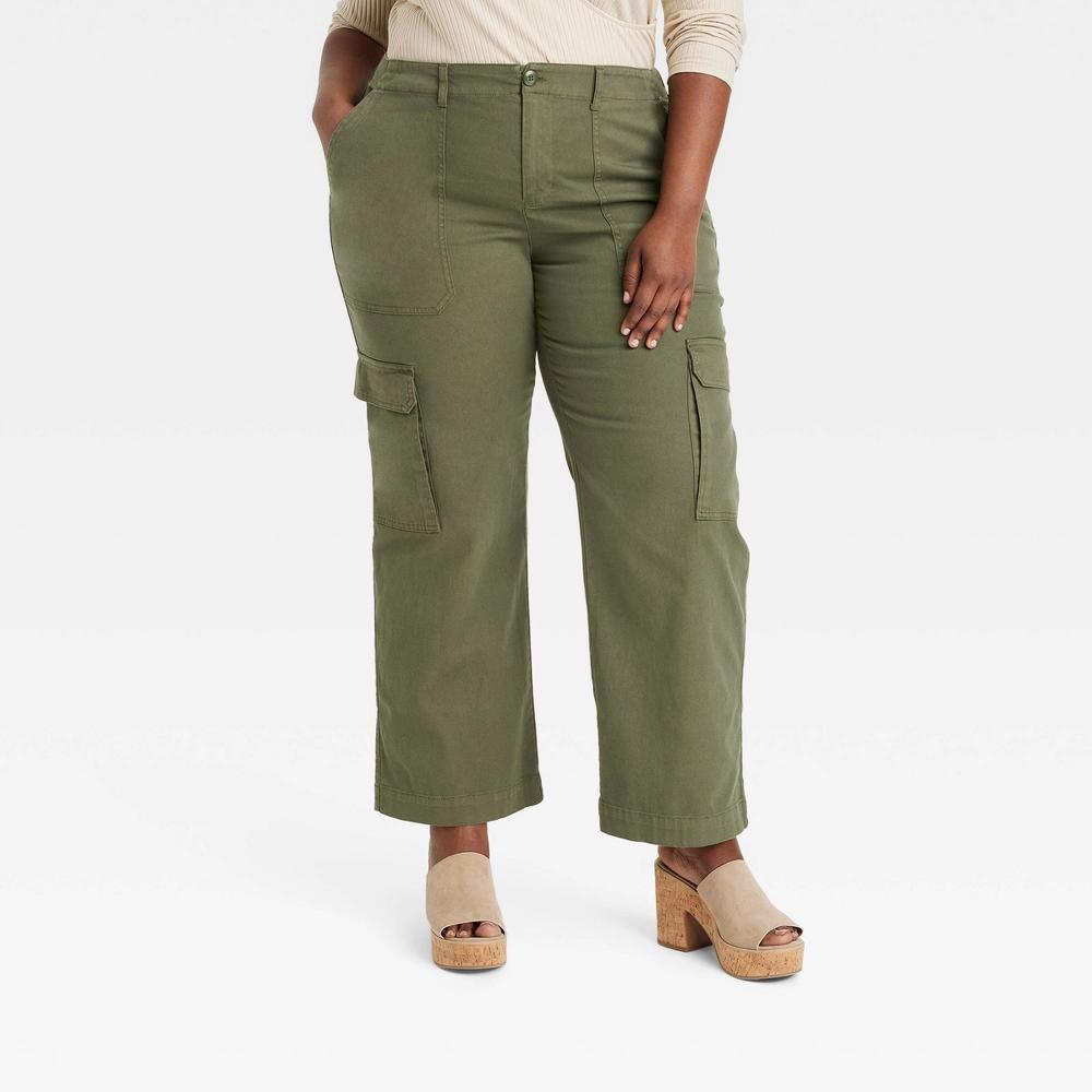 Womens Mid-Rise Utility Cargo Pants - Universal Thread Olive 18 Product Image