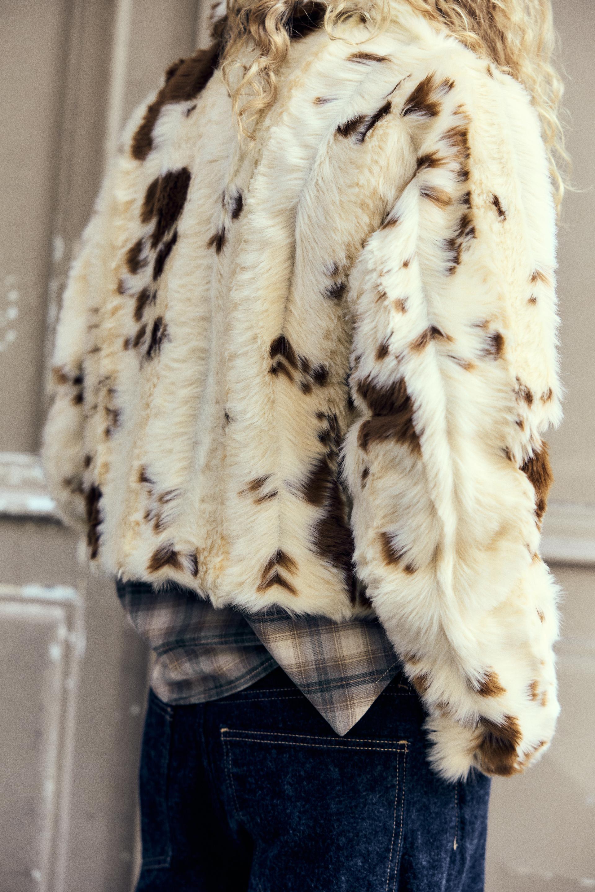 FAUX FUR ANIMAL PRINT JACKET Product Image