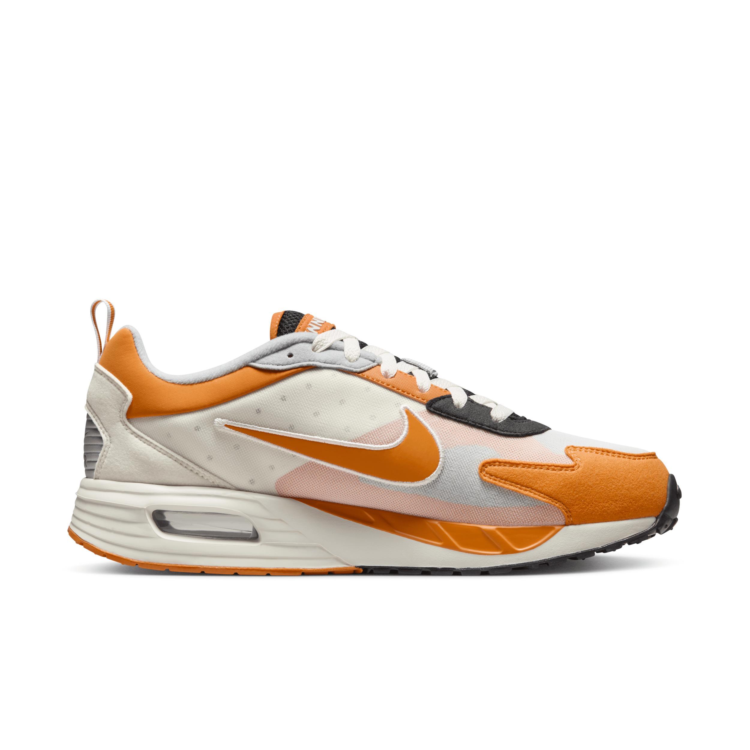 Tennessee Nike Air Max Solo Men's Shoes Product Image