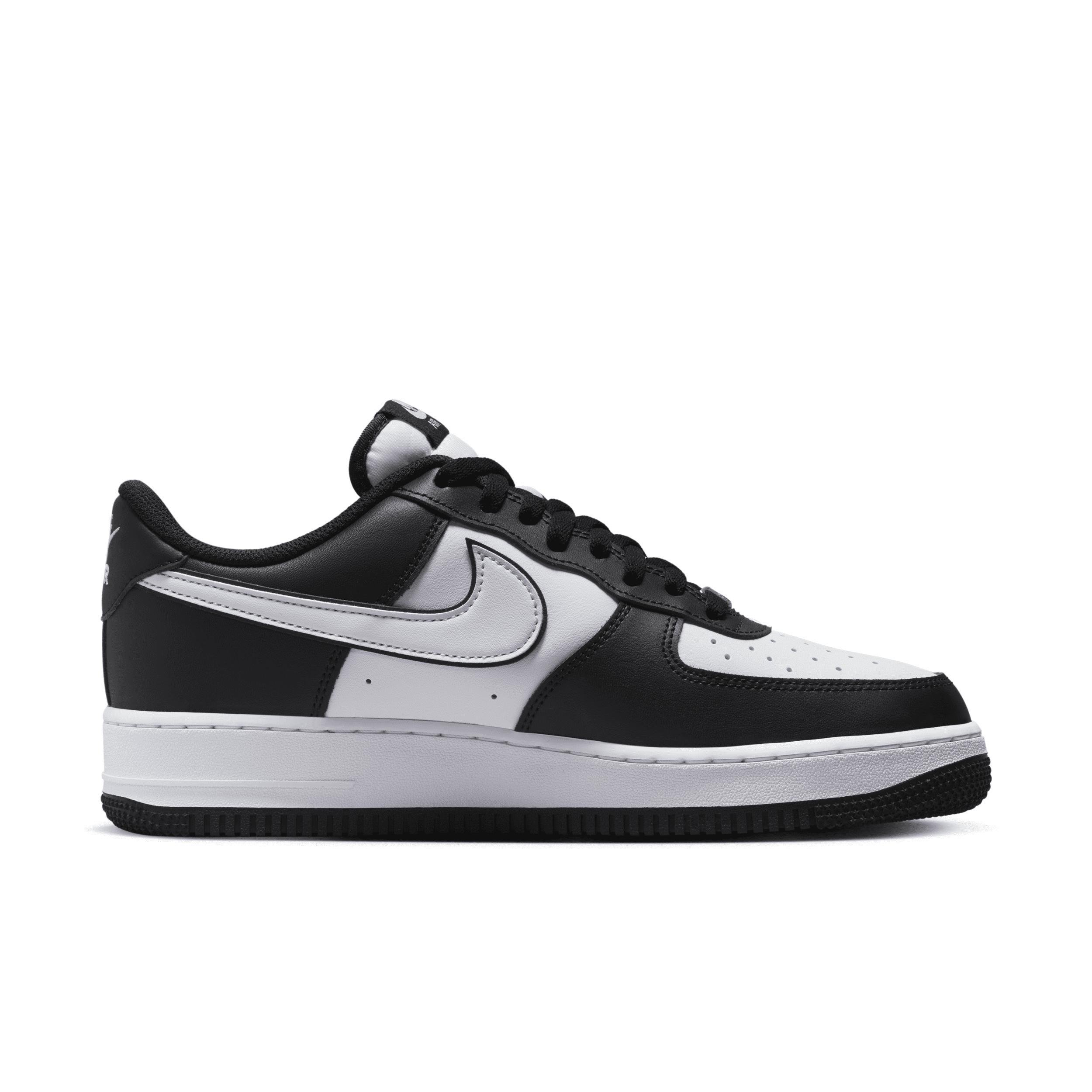 Nike Men's Air Force 1 '07 Shoes Product Image