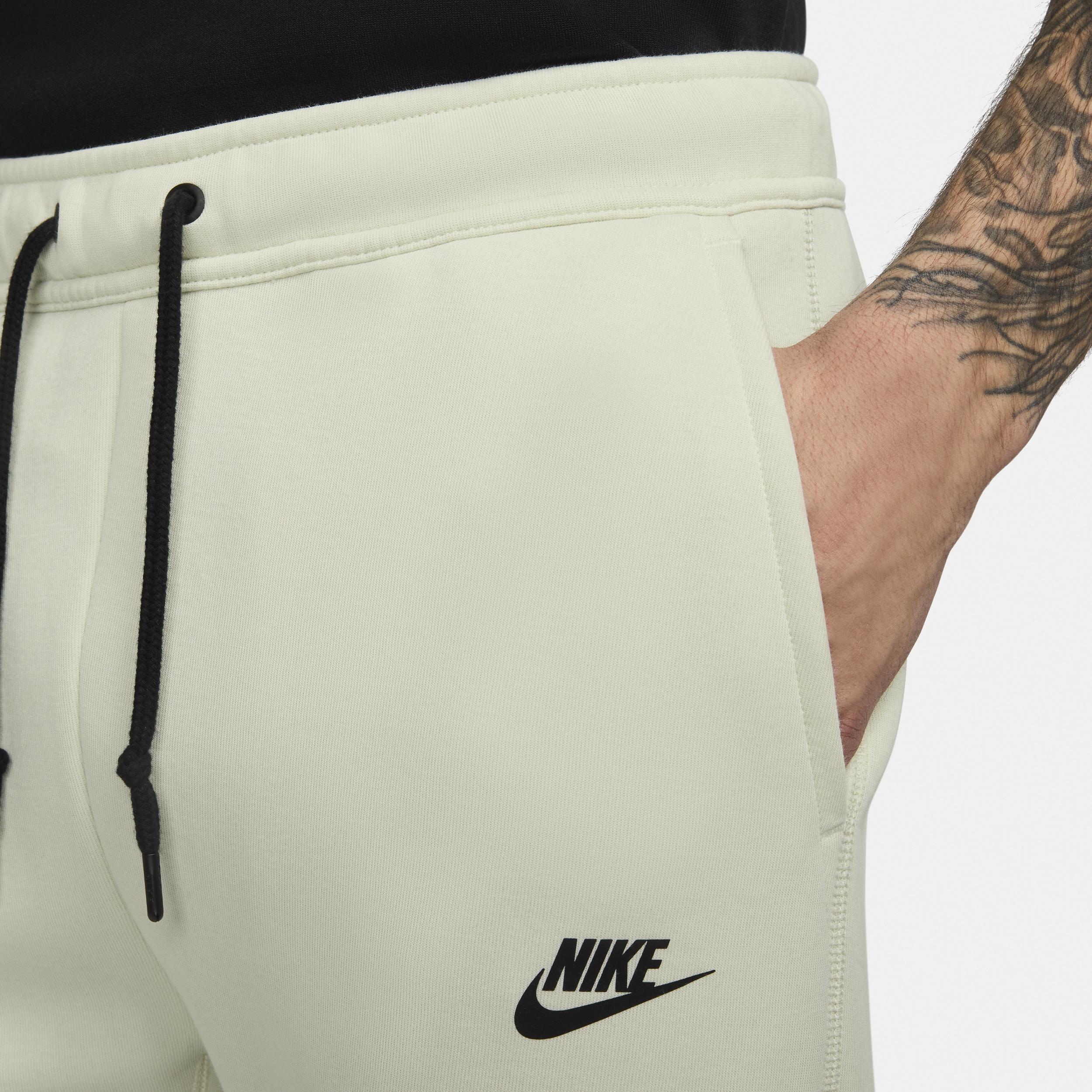 Men's Nike Sportswear Tech Fleece Jogger Pants Product Image