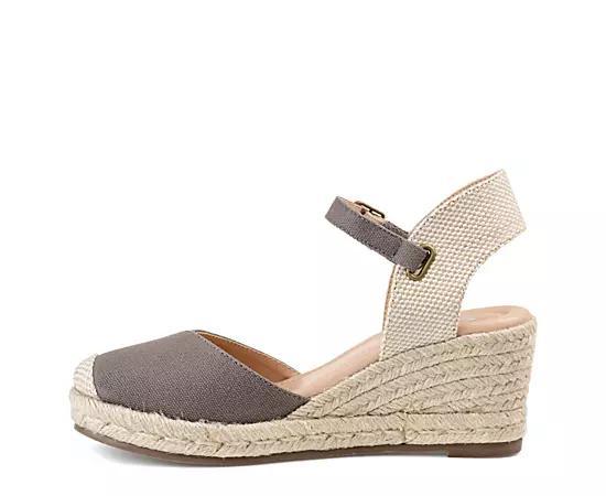 Journee Collection Ashlyn Womens Wedges Product Image