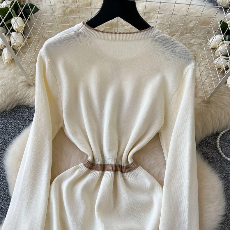 Long-Sleeve Crew Neck Plain Contrast Trim Knit A-Line Dress Product Image