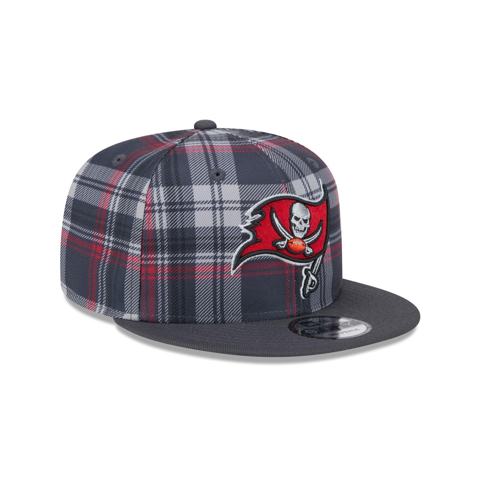 Tampa Bay Buccaneers 2024 Sideline Statement Gray 9FIFTY Snapback Hat Male Product Image