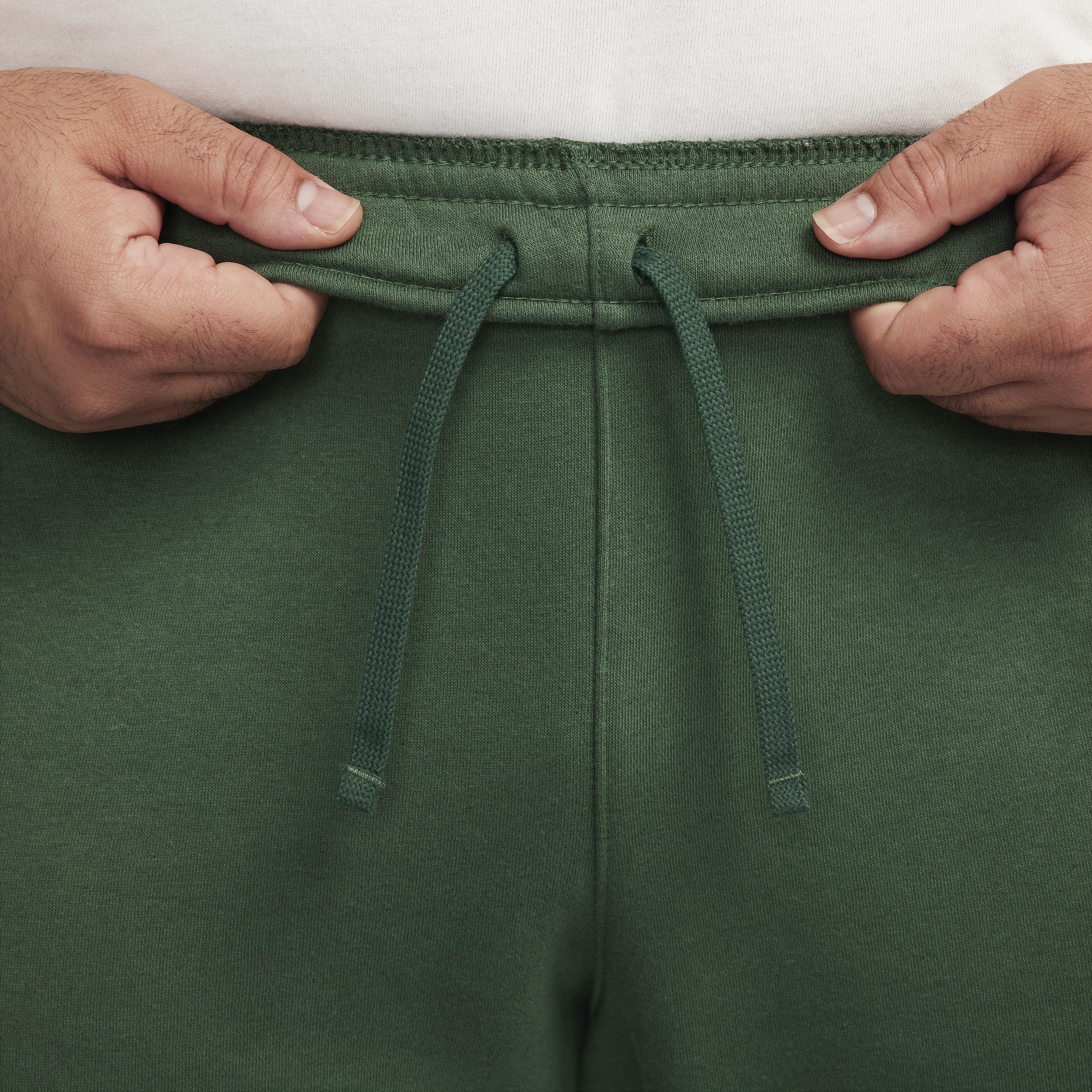 Nike Men's Club Fleece Fleece Pants Product Image