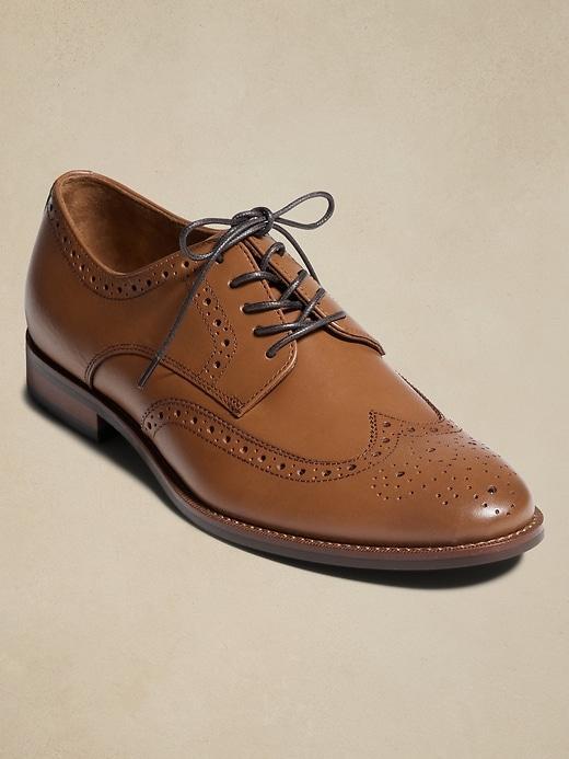 Brogue Oxford Dress Shoe Product Image