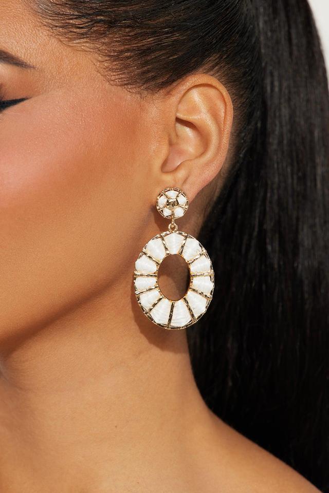 Tropicana Cabana Earrings - White/Gold Product Image