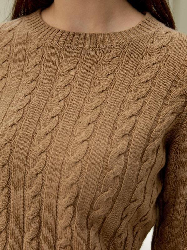 Classic Cable Knit Sweater with Ribbed Edges Product Image