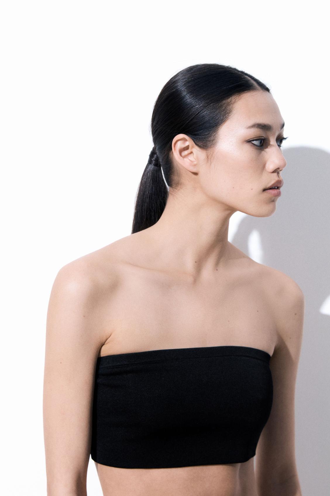 THE SILK-BLEND BANDEAU Product Image