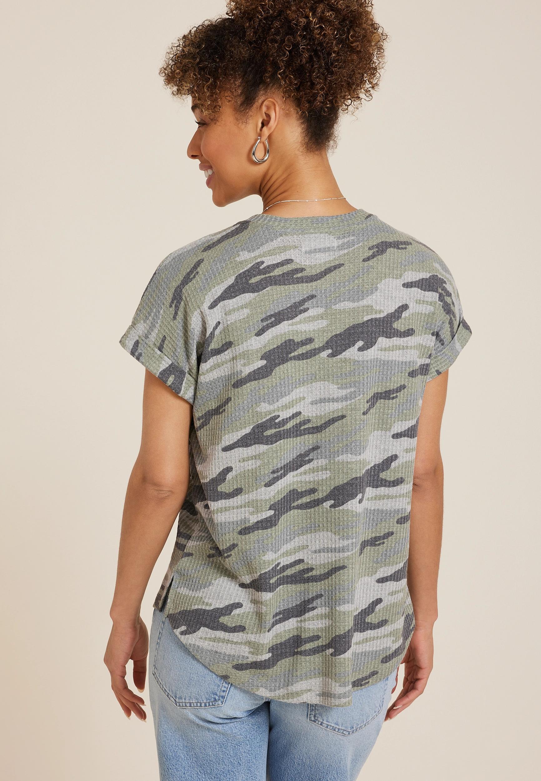 24/7 Waffle Camo V Neck Roll Short Sleeve Tee Product Image