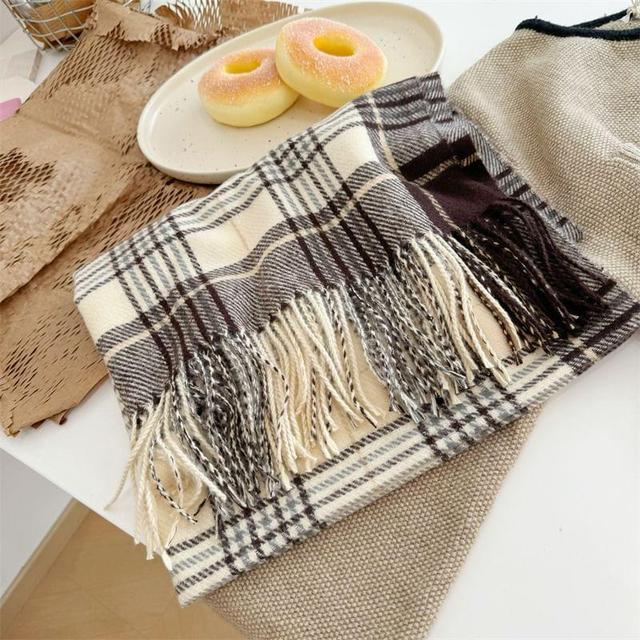 Plaid Fringed Scarf Product Image