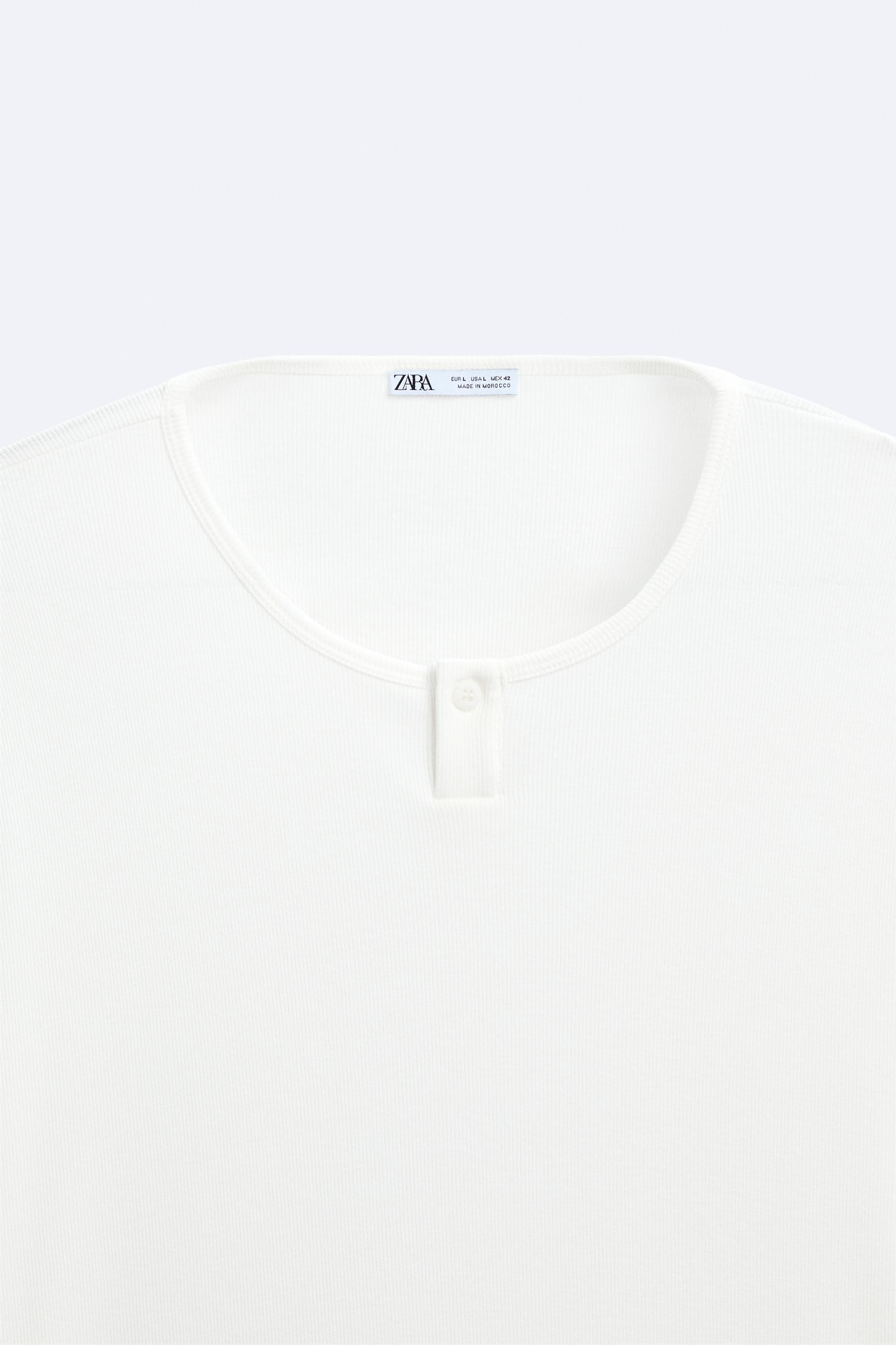 BUTTON NECK T-SHIRT Product Image