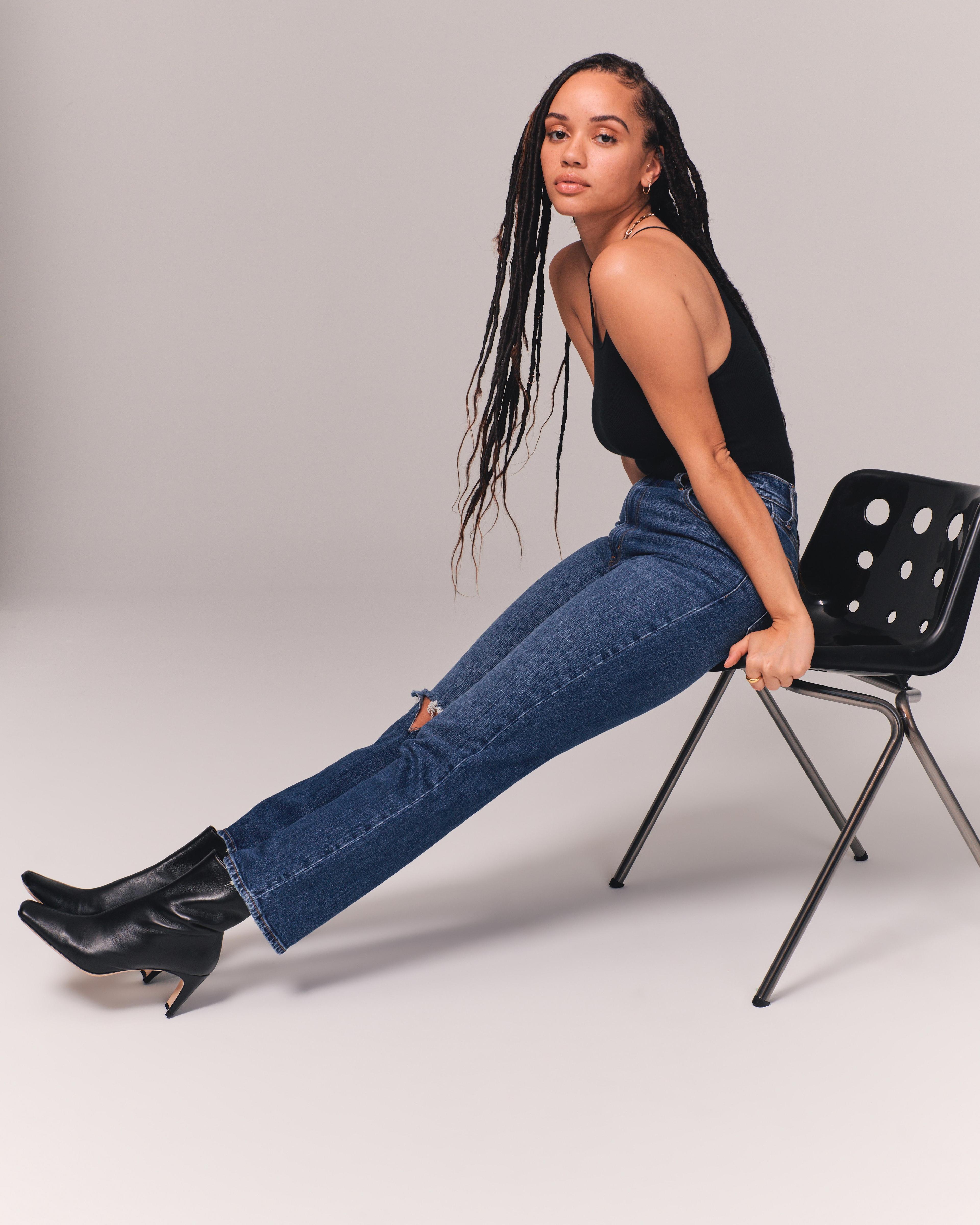 Curve Love Ultra High Rise Ankle Straight Jean Product Image