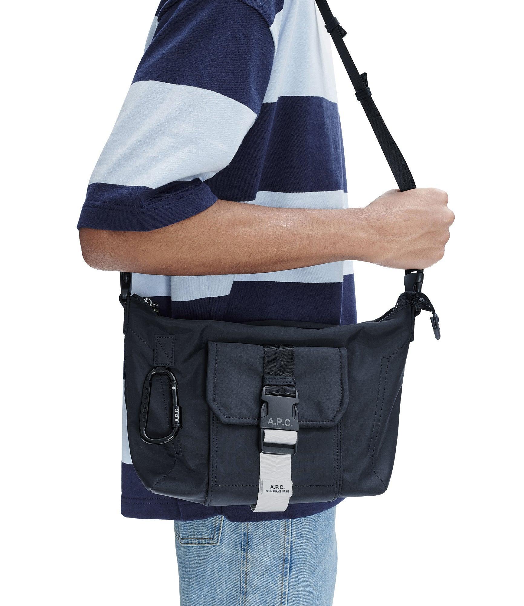 Treck satchel Product Image