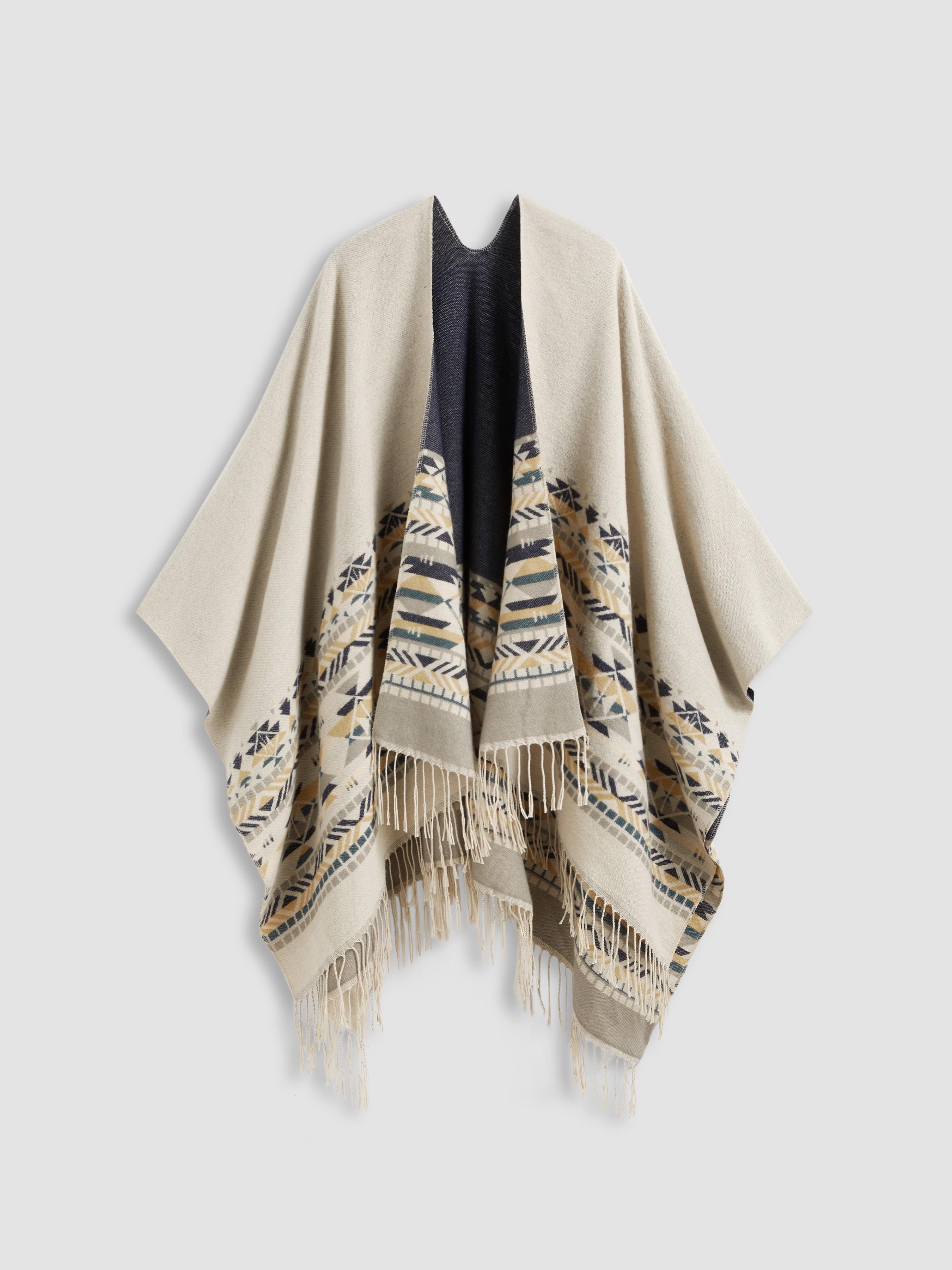 GEOMETRIC STRIPED TASSEL SHAWL Product Image