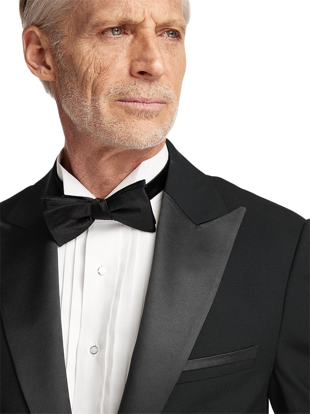 Wool Stretch Peak Lapel Tuxedo - Black Product Image