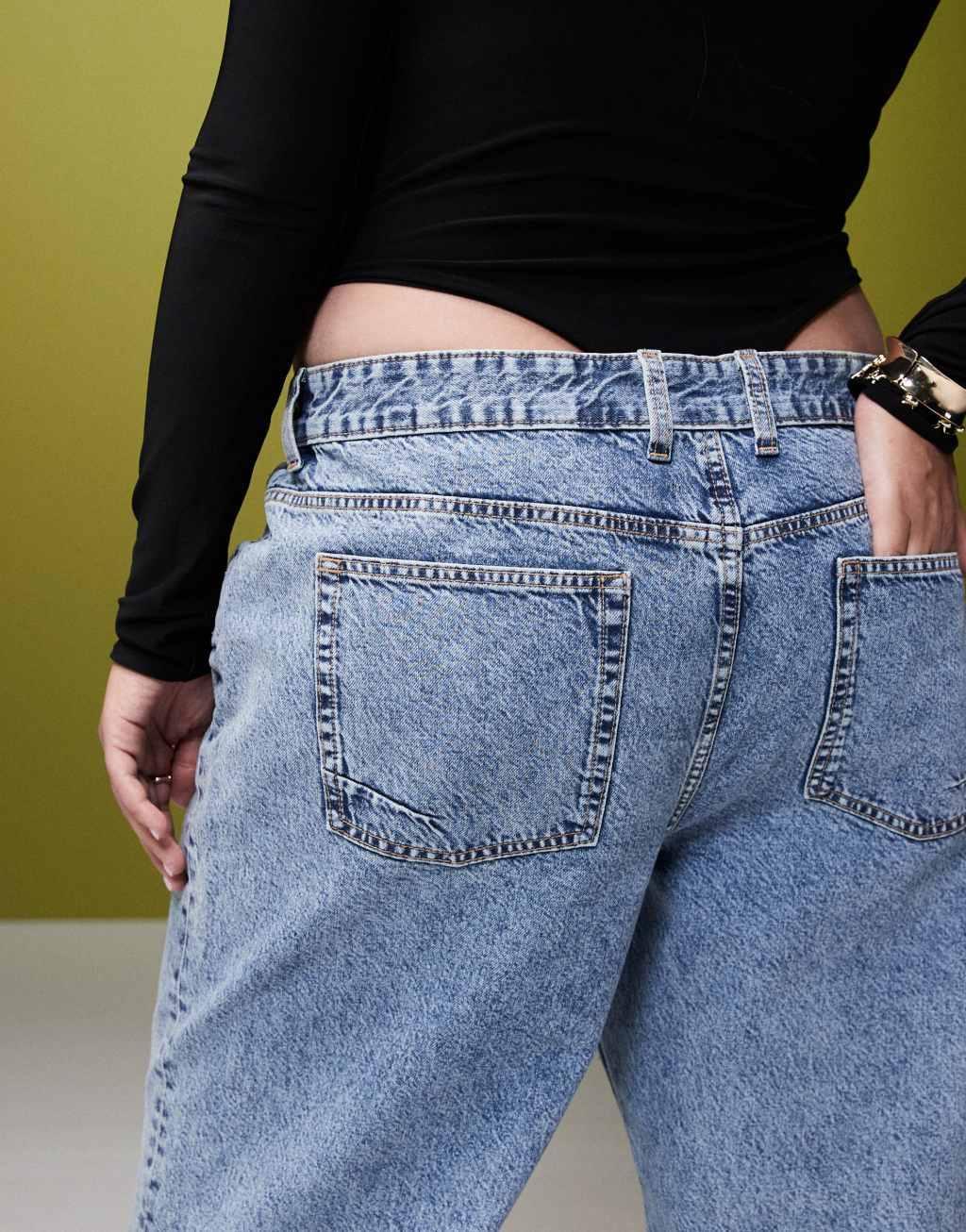 ASOS DESIGN Curve mid rise baggy boyfriend jeans in mid blue Product Image