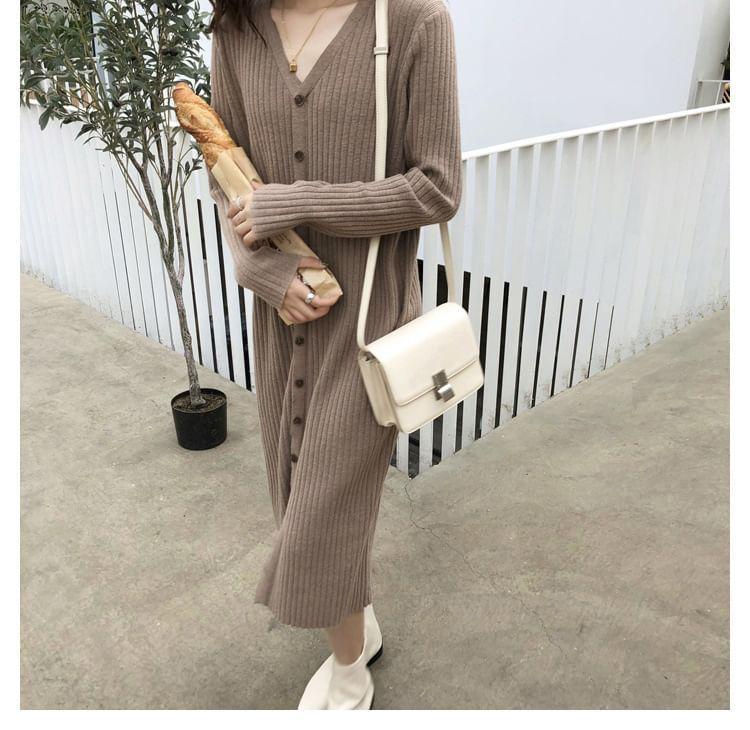 Maternity Long-Sleeve V-Neck Plain Button Ribbed Knit Midi A-Line Dress Product Image