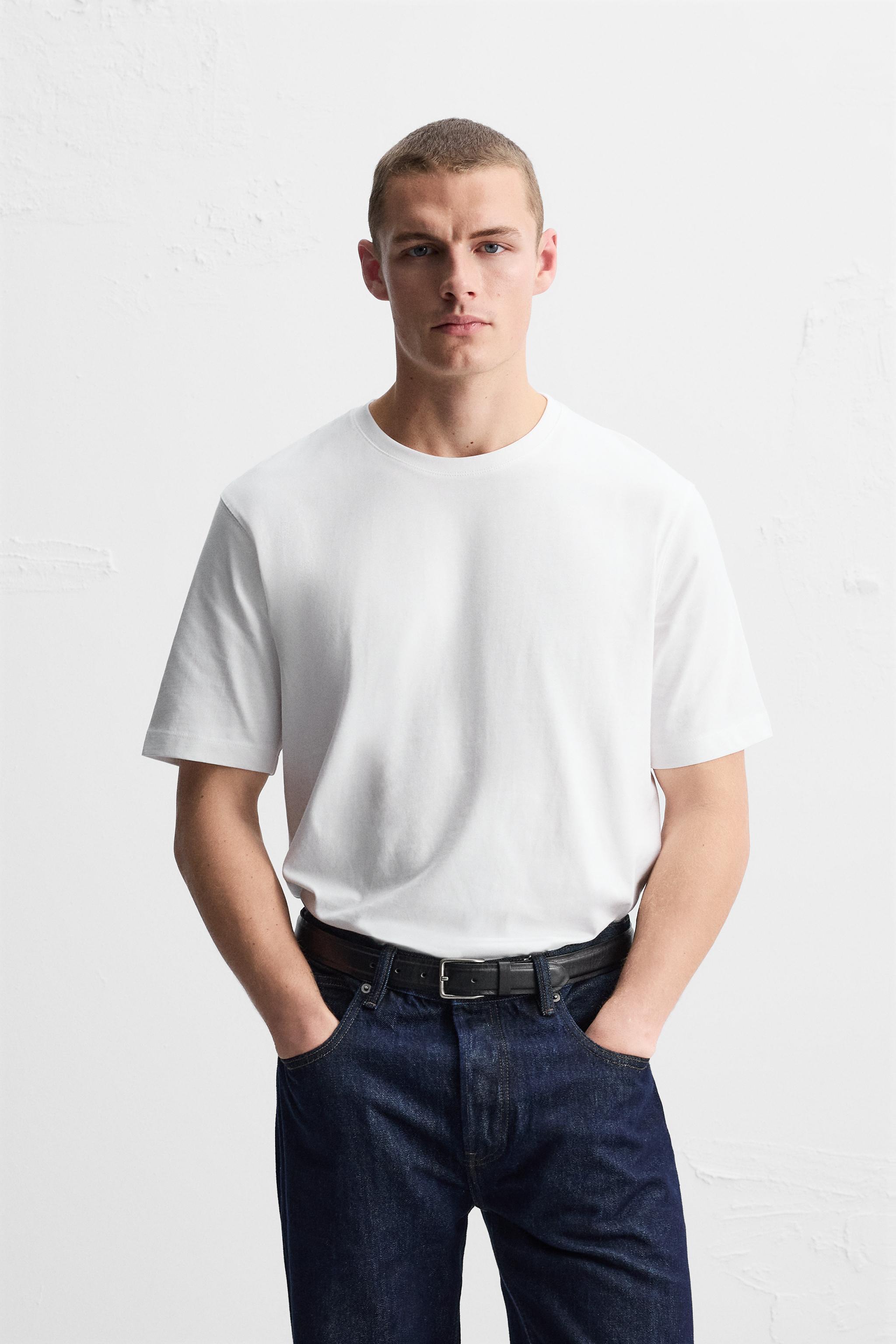 BASIC MEDIUM WEIGHT T-SHIRT Product Image